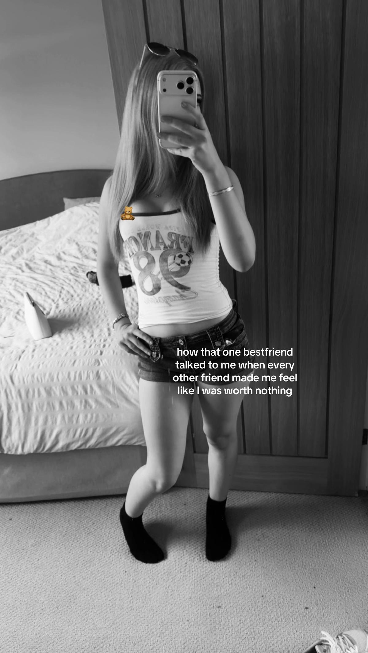 @🧸