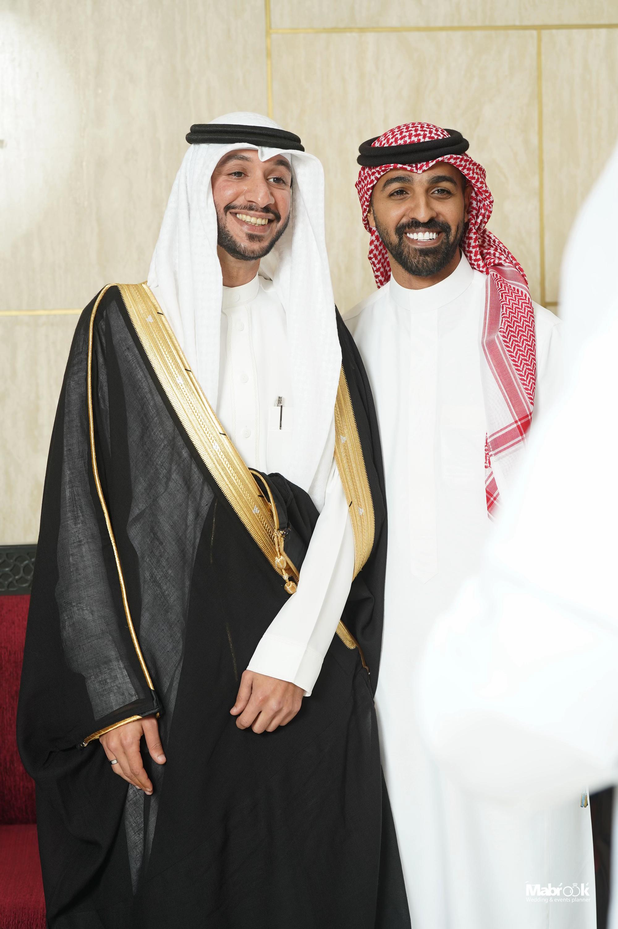 @اسمي عزام 🥱