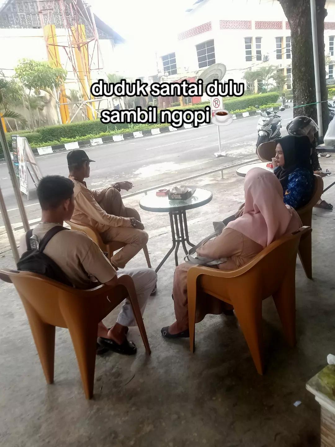 @Gio Sawlin (Gs)