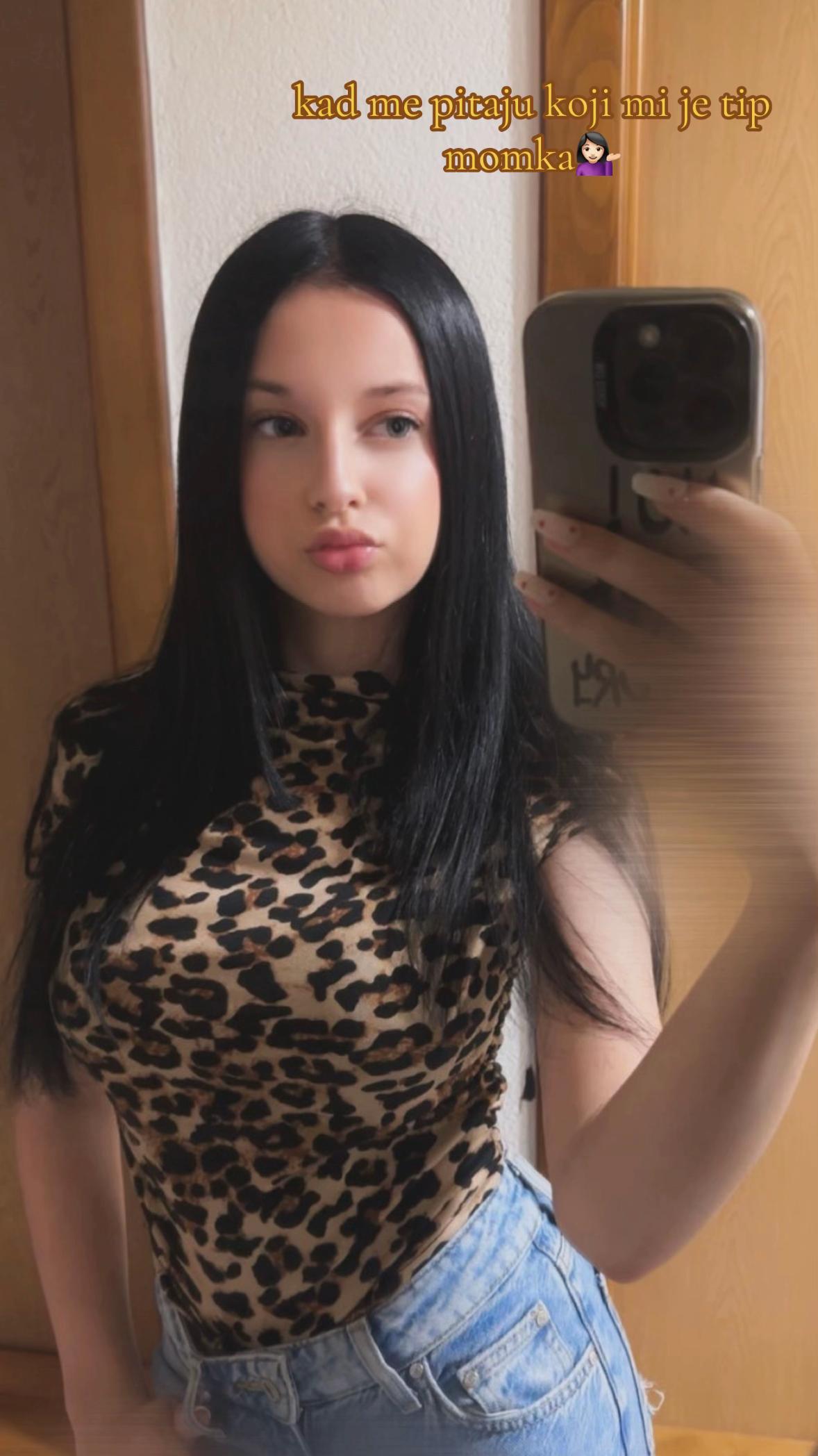 @⚜️