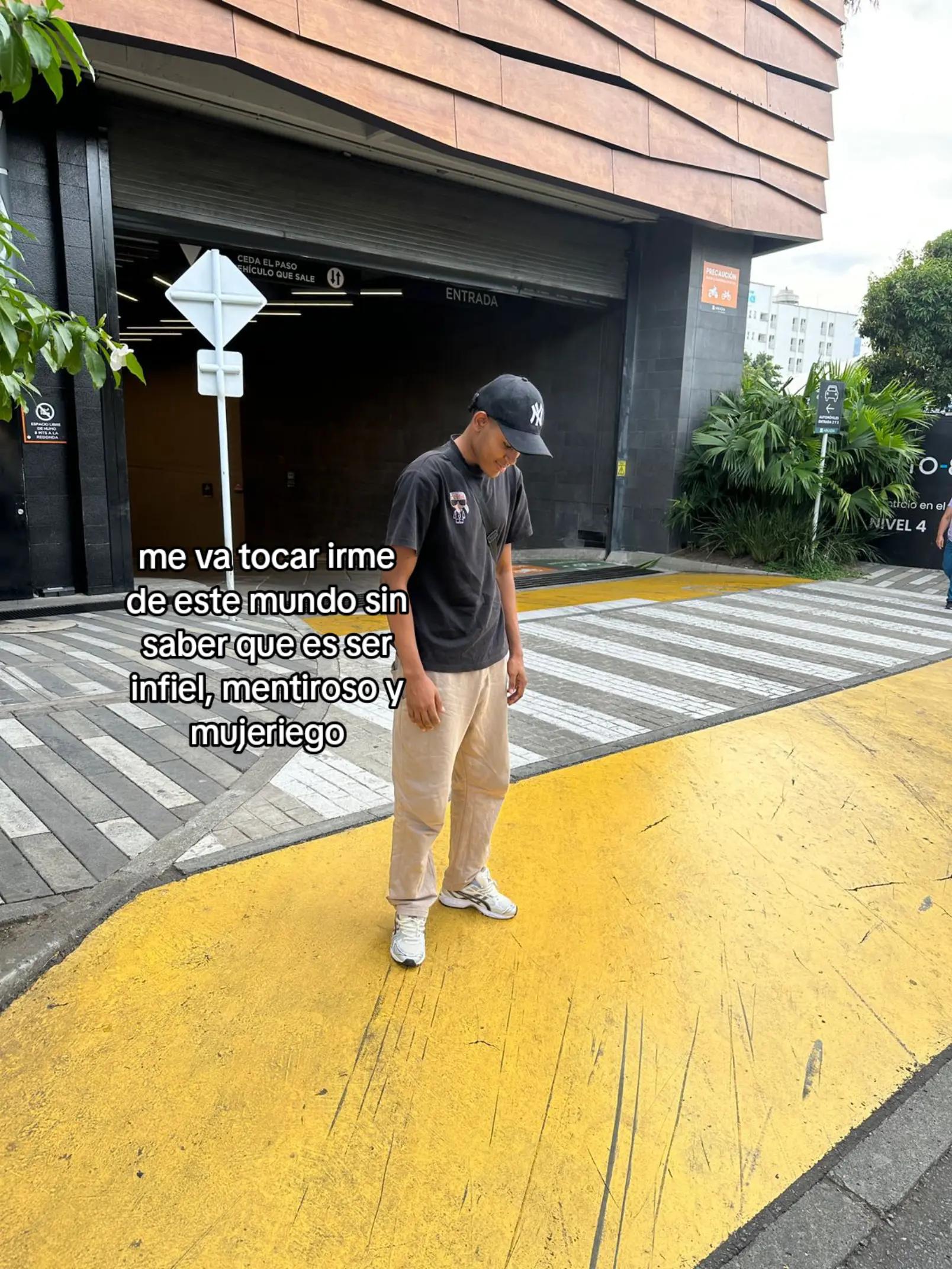 @Y'eimax