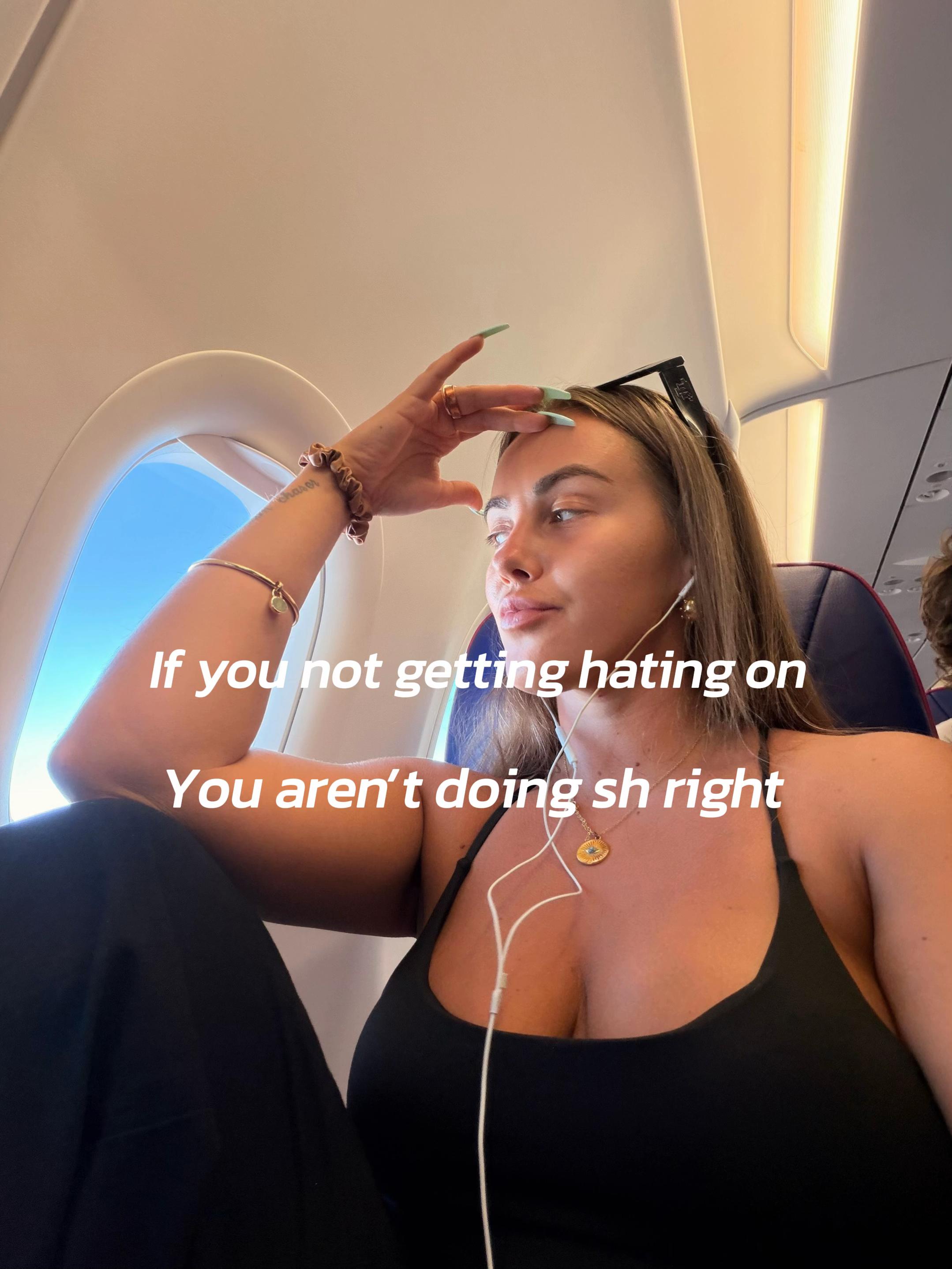 @missliveta