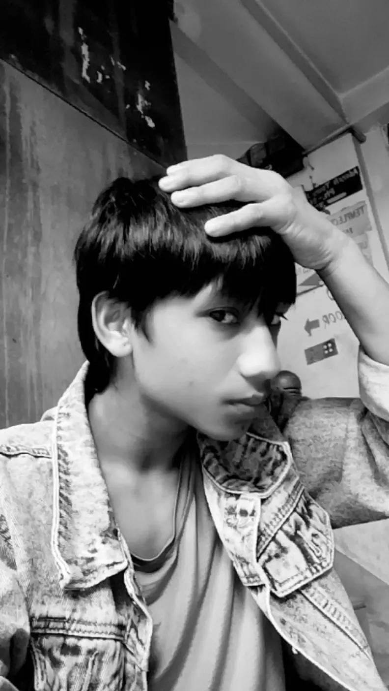 @Mr Nikesh โจ๐๐โด๏ธ๐