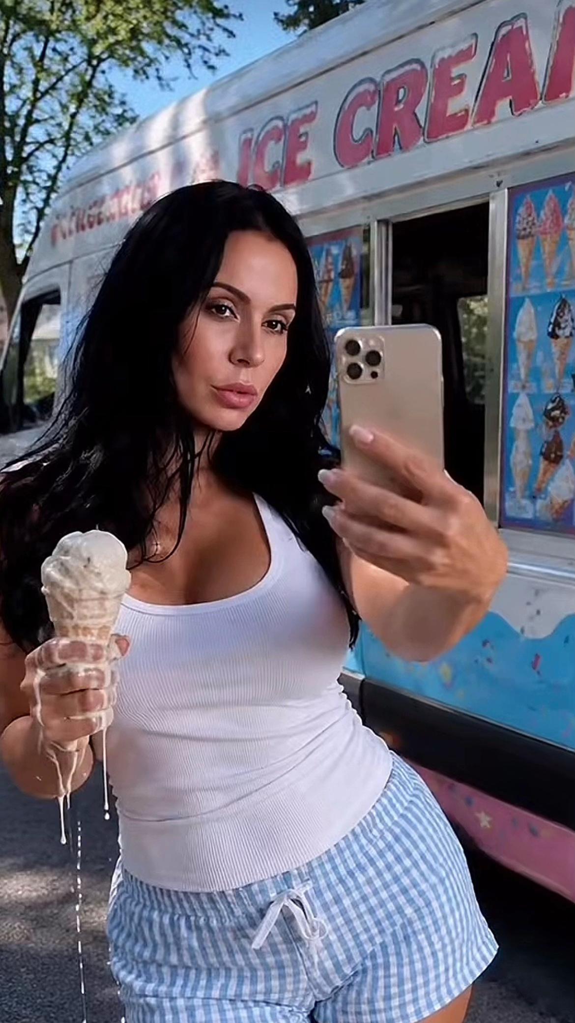 @official_kendrallust0