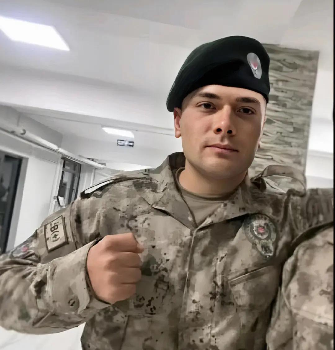 @~ s 🇹🇷