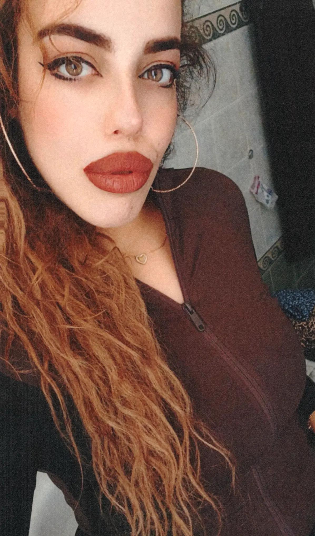 @𝒜𝒹𝓇𝒾𝒶𝓃𝒶 𝒯ℴ𝓈𝒸𝒶𝓃ℴ9