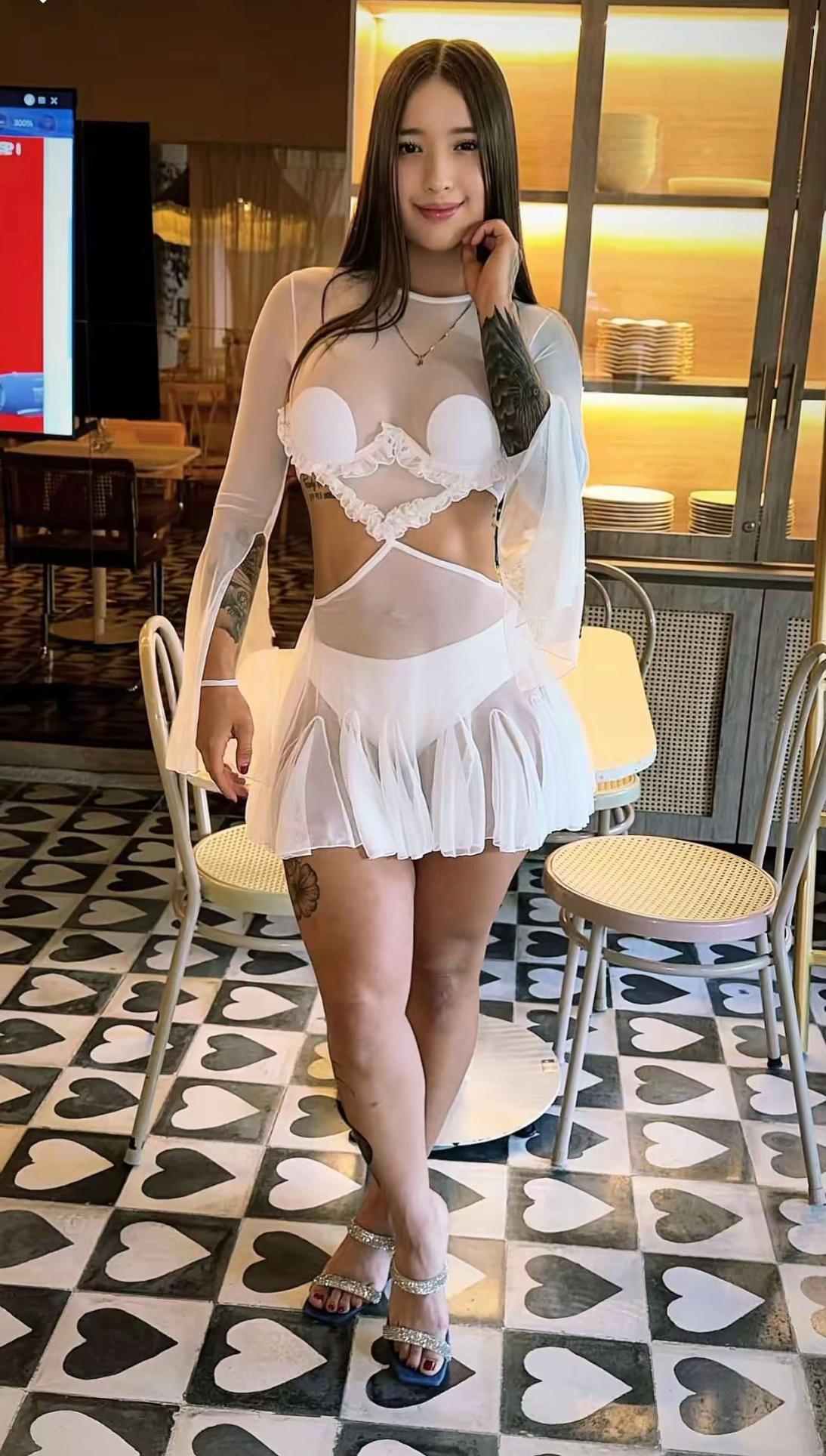 @valeriacasta&ntilde;eda663