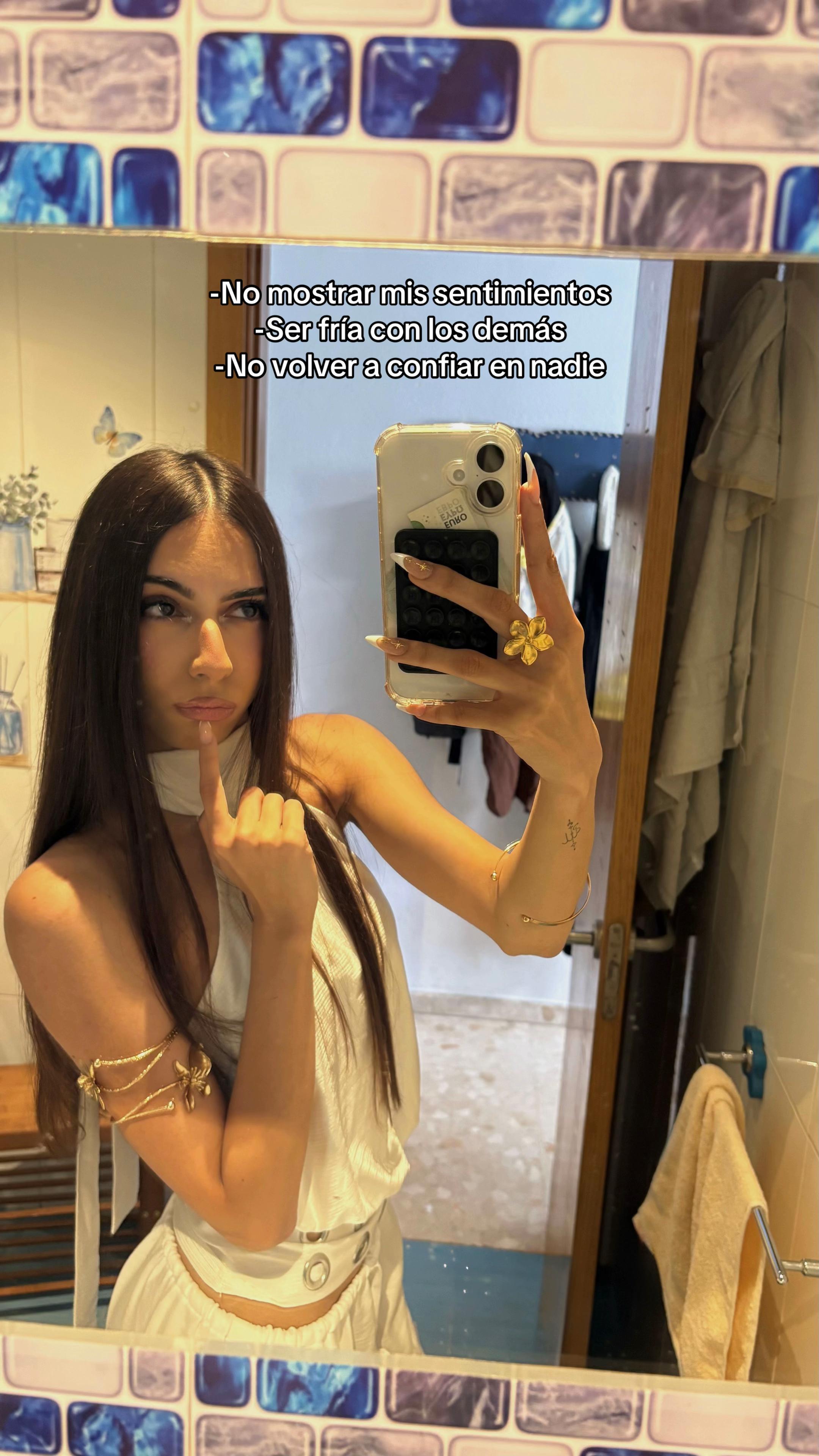 @justme_j19