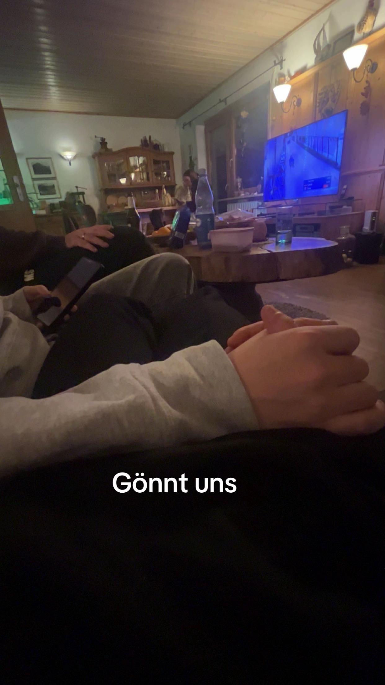 @Mia_prvttt_shittt