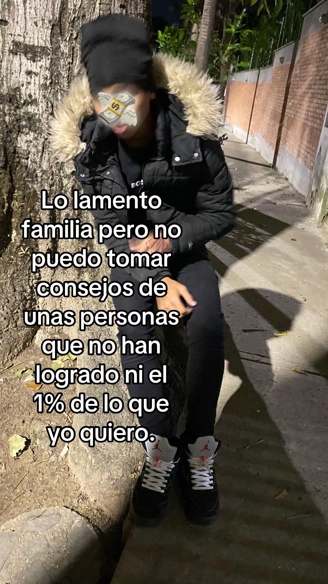 @448iloveebolws
