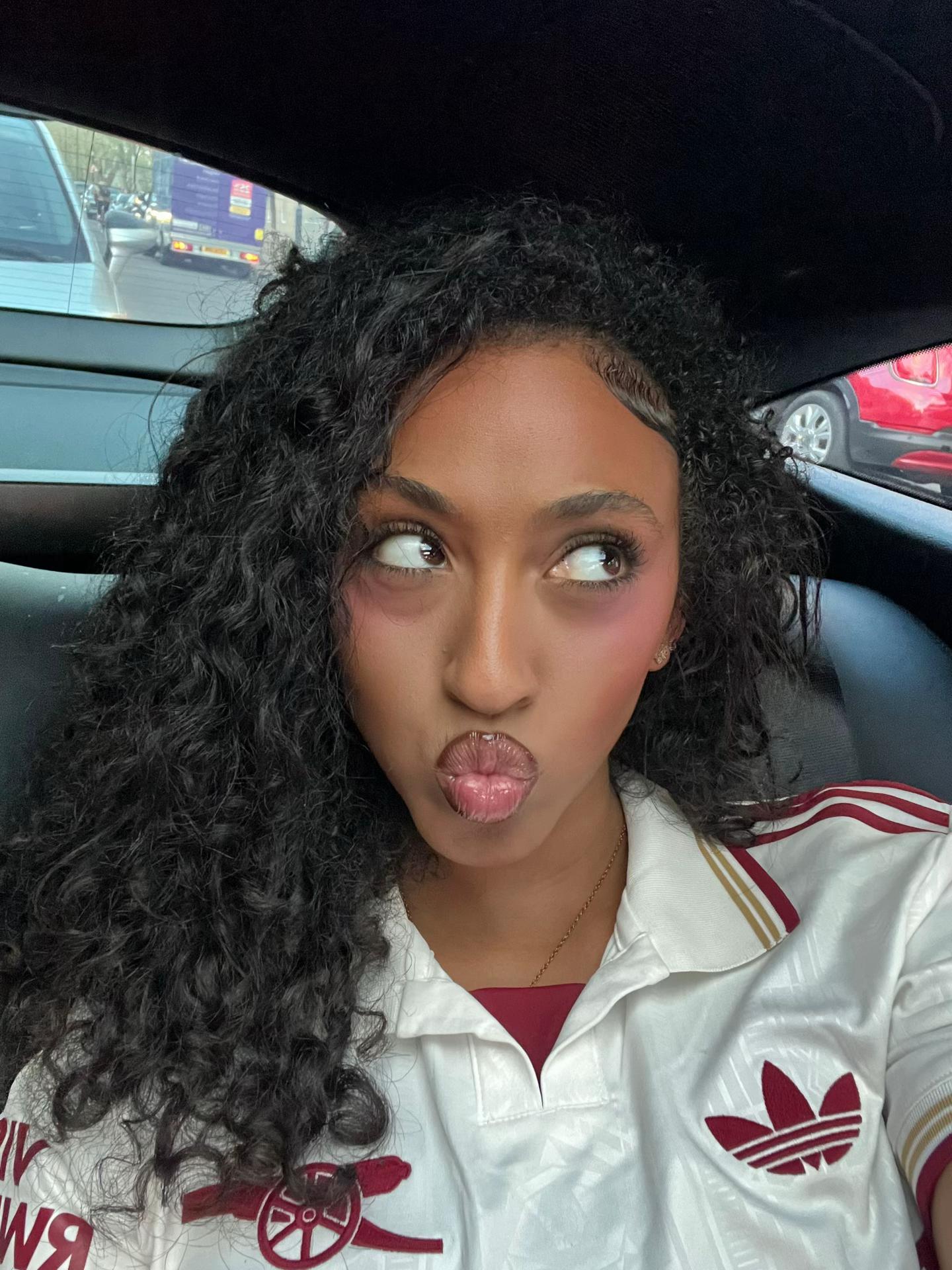 @B🍒