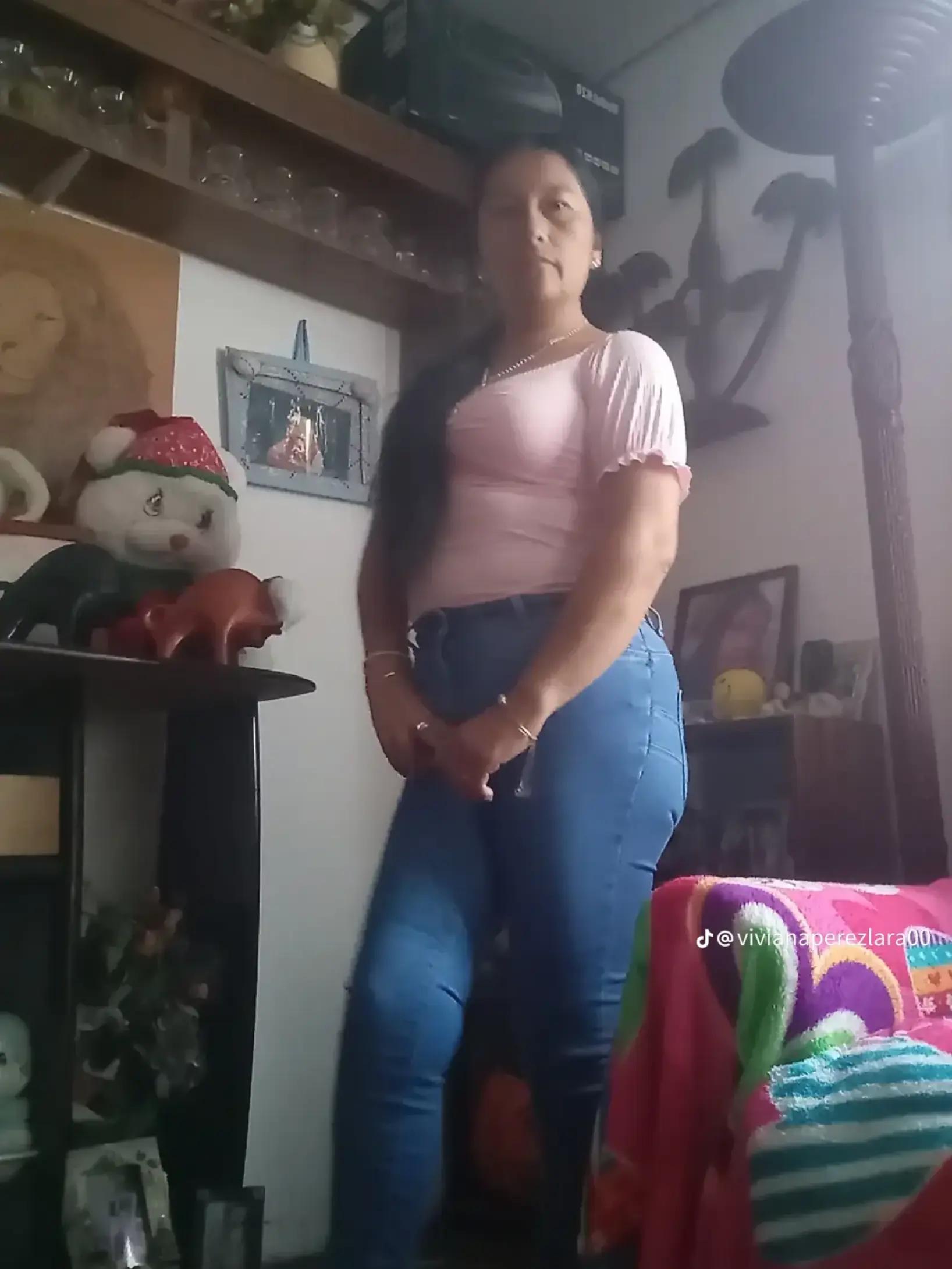 @Viviana Perez966