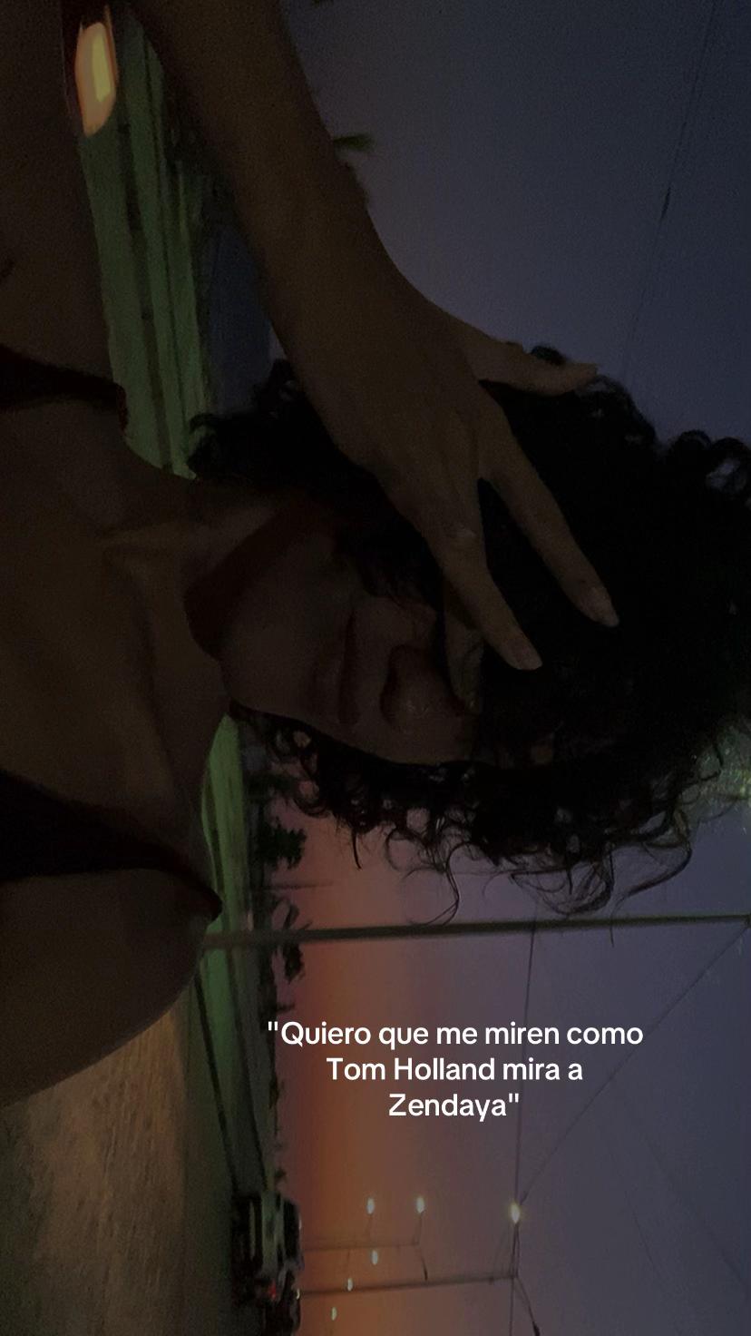 @𝓔𝓿𝓮𝓵𝔂𝓷𝓼𝓮𝓰𝓶 💐