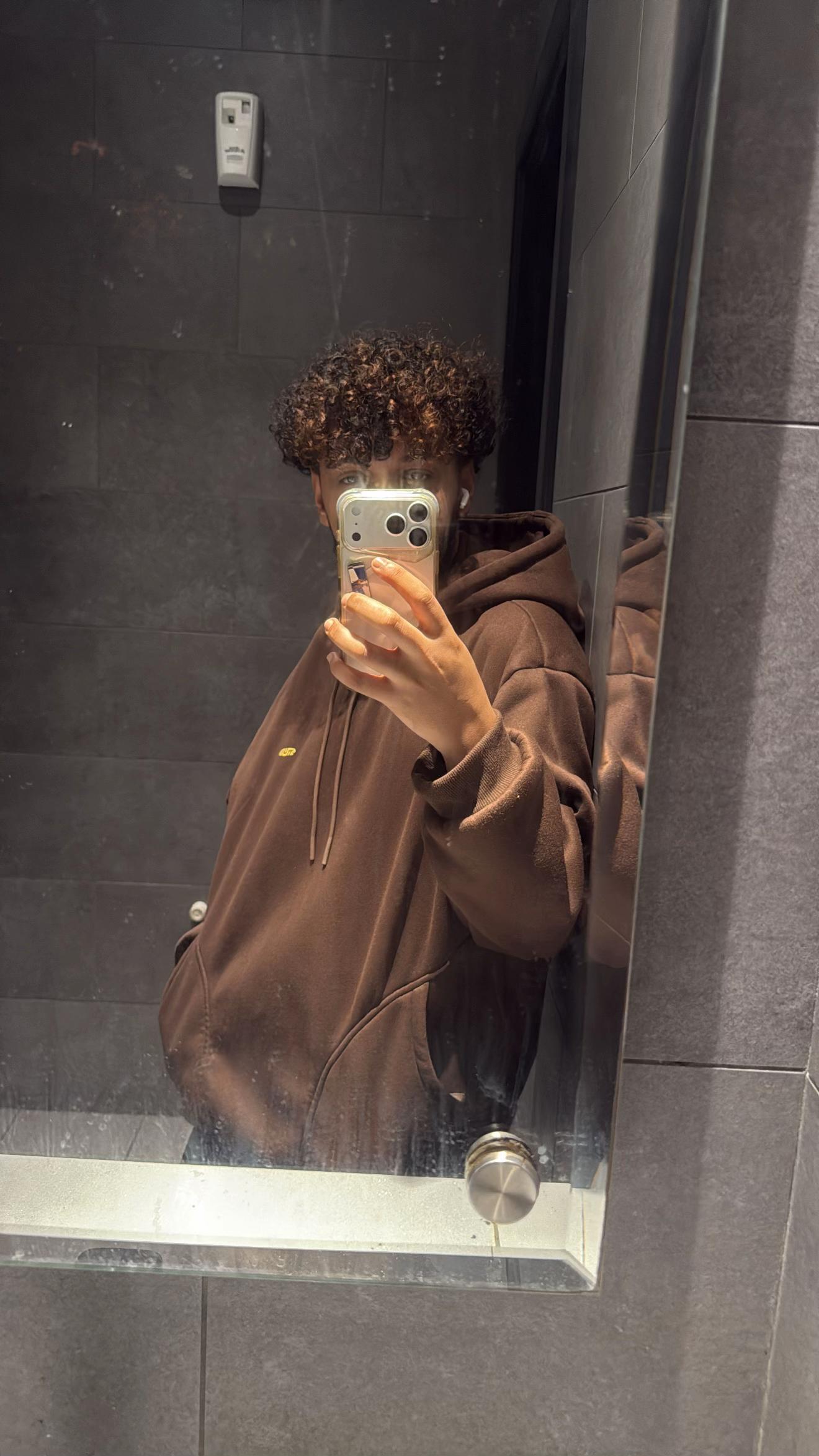 @8