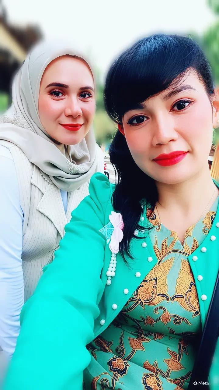 @Rhieya N.S