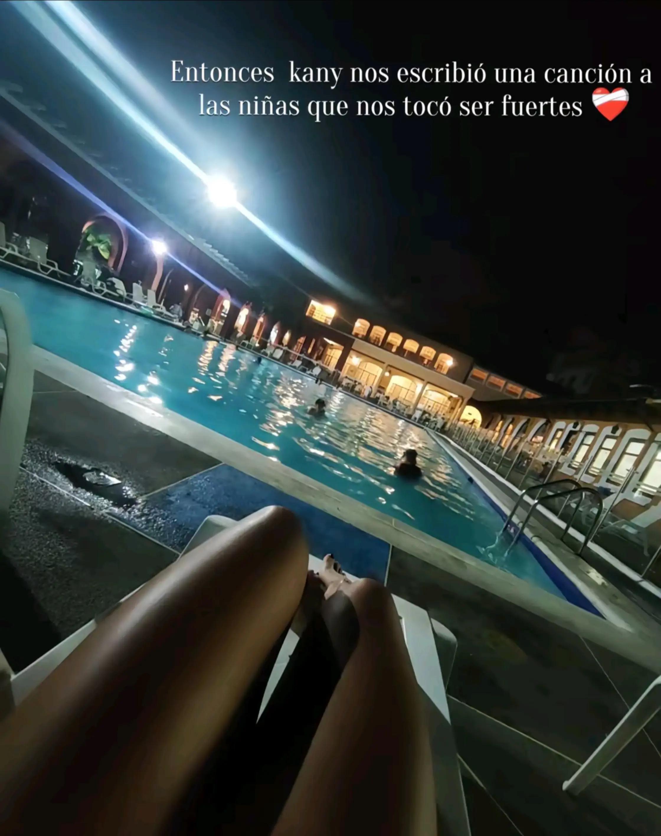 @Lore081196