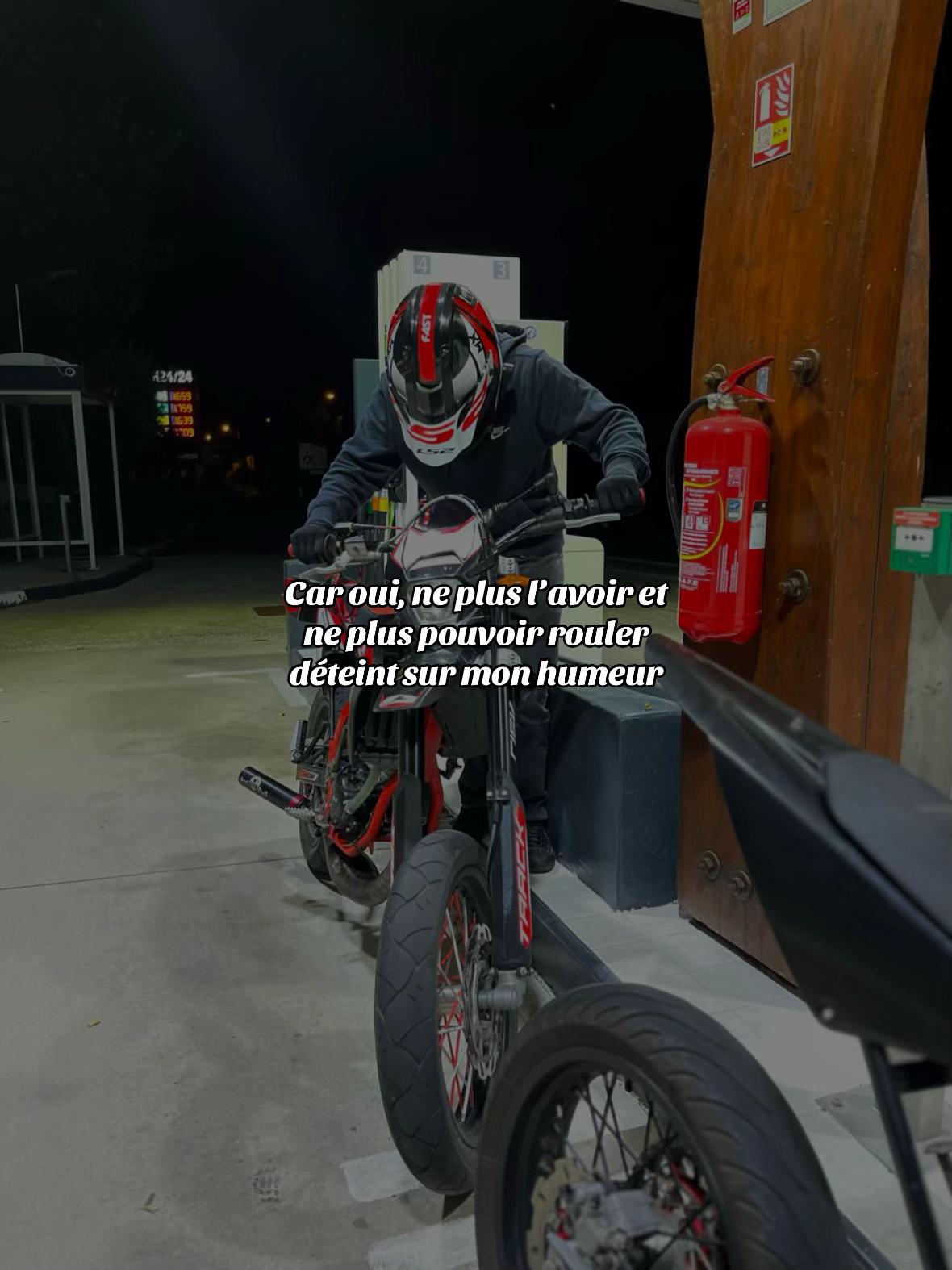 @𝗍᥆m_ᑲᥡ_ᑲᥱ𝗍ᥲ