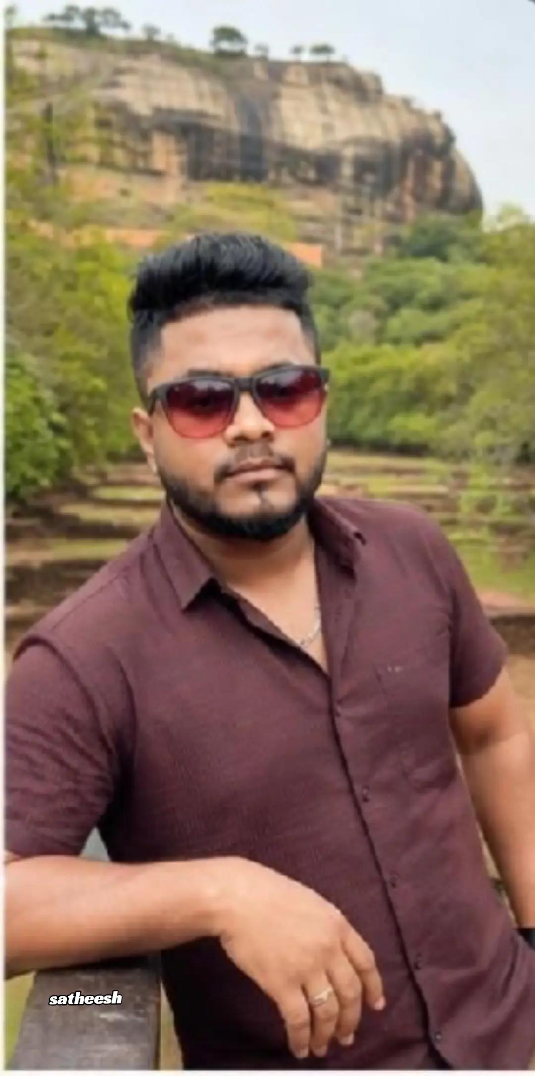 @satheesh &hearts;️&hearts;️