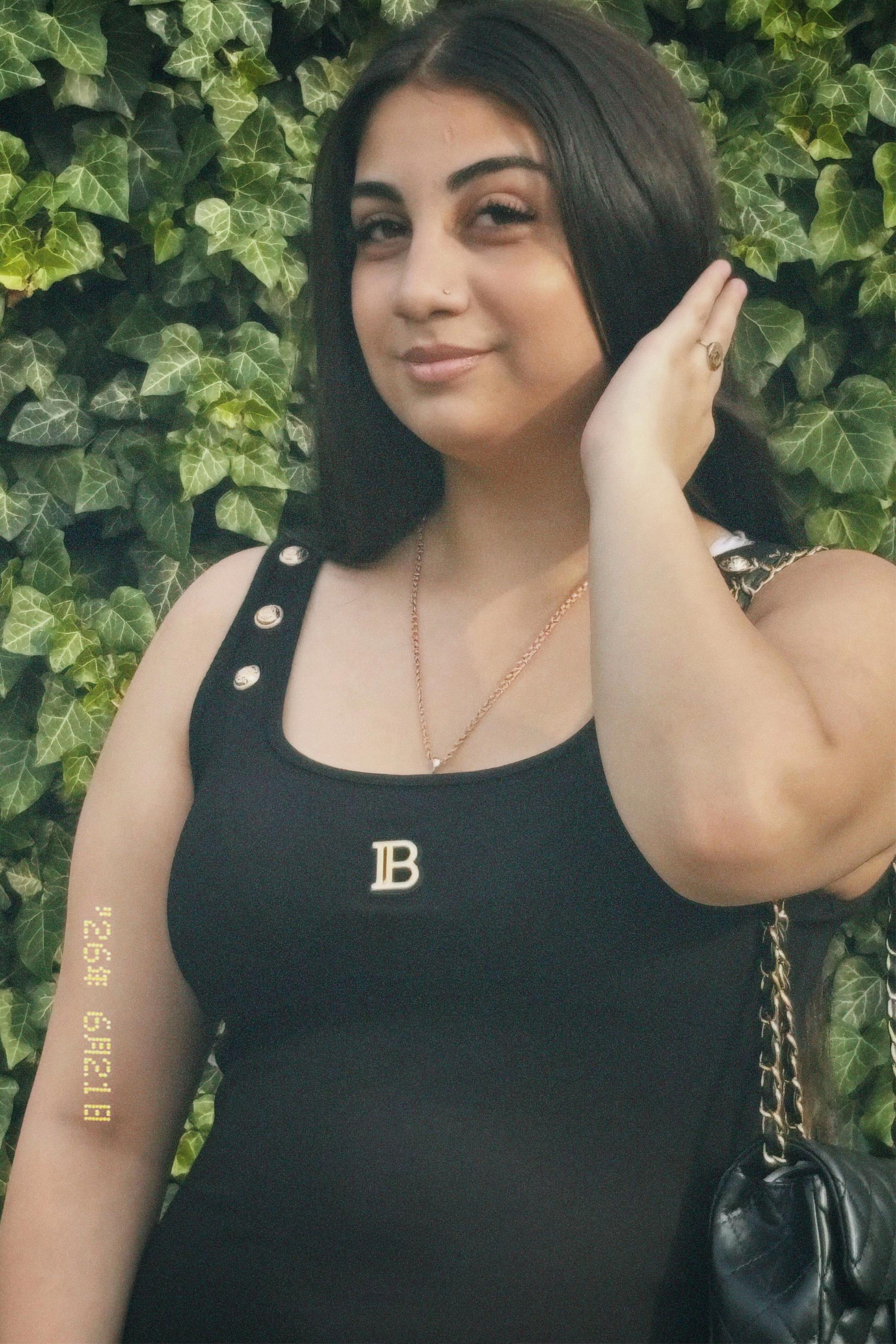 @𝐕✨