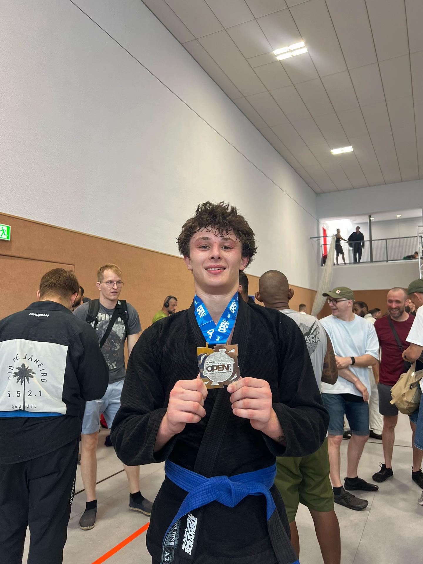 @toby.grapples