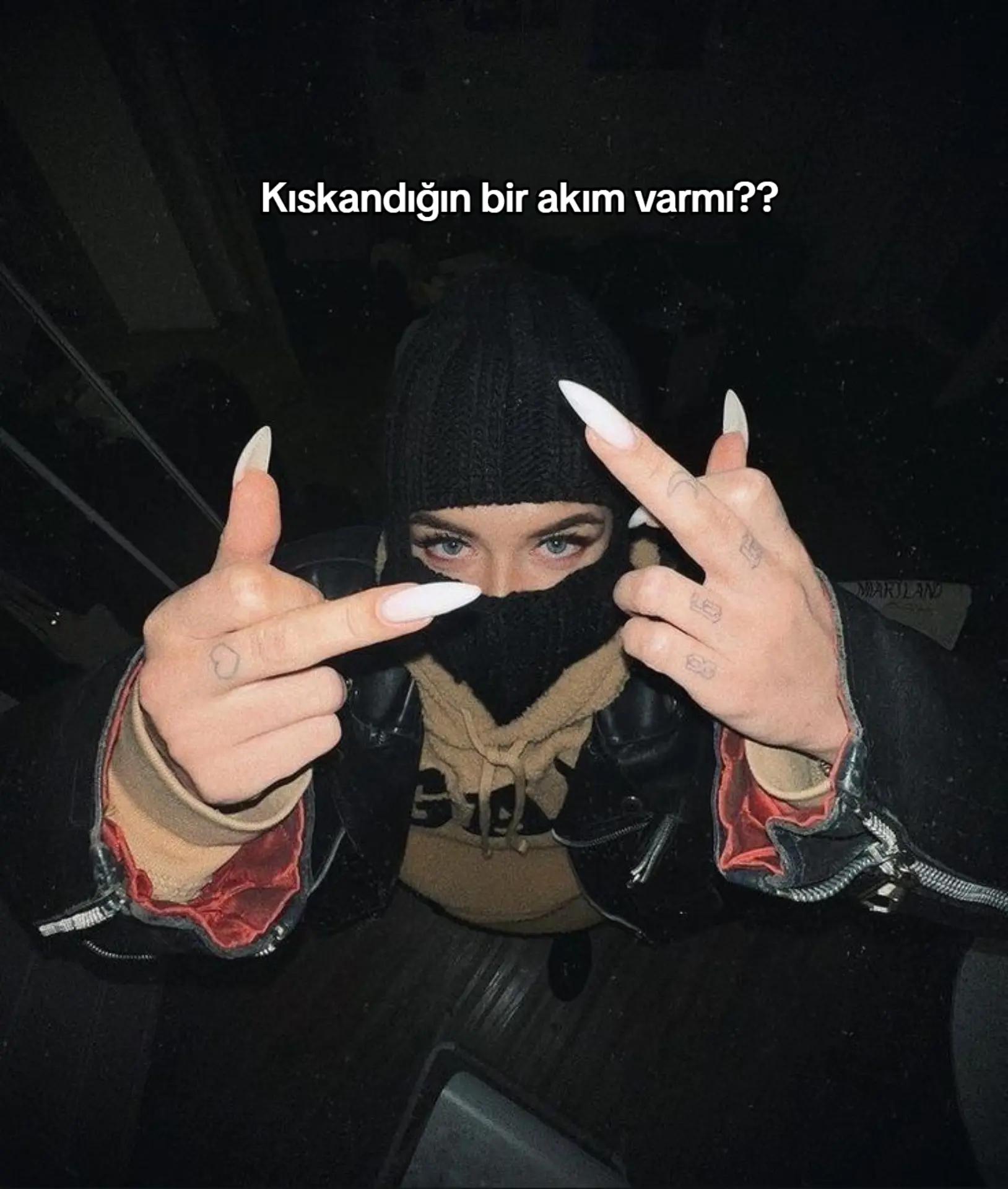 @꧁coca cola │ NEHİR꧂