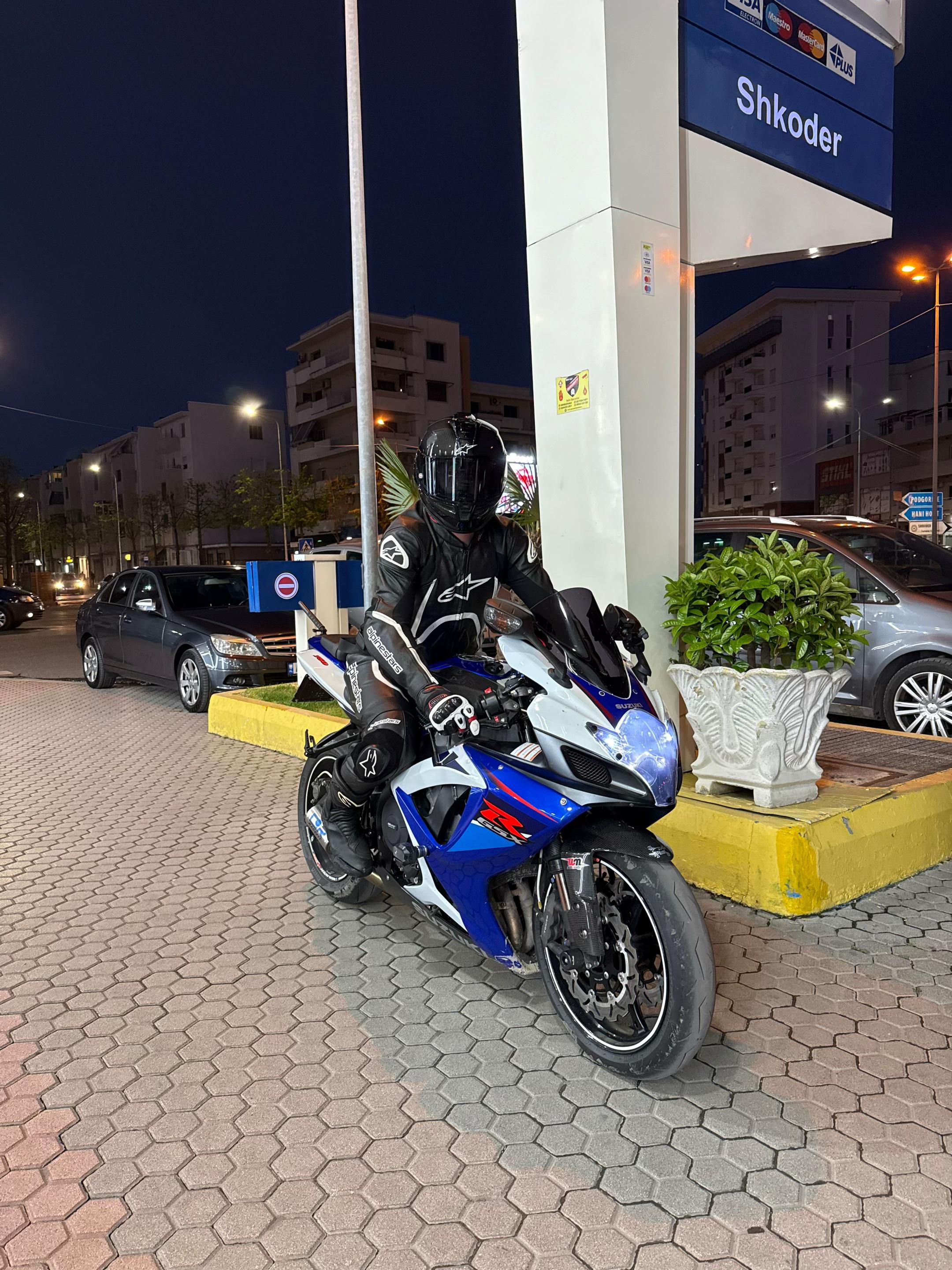 @nini_gsxr