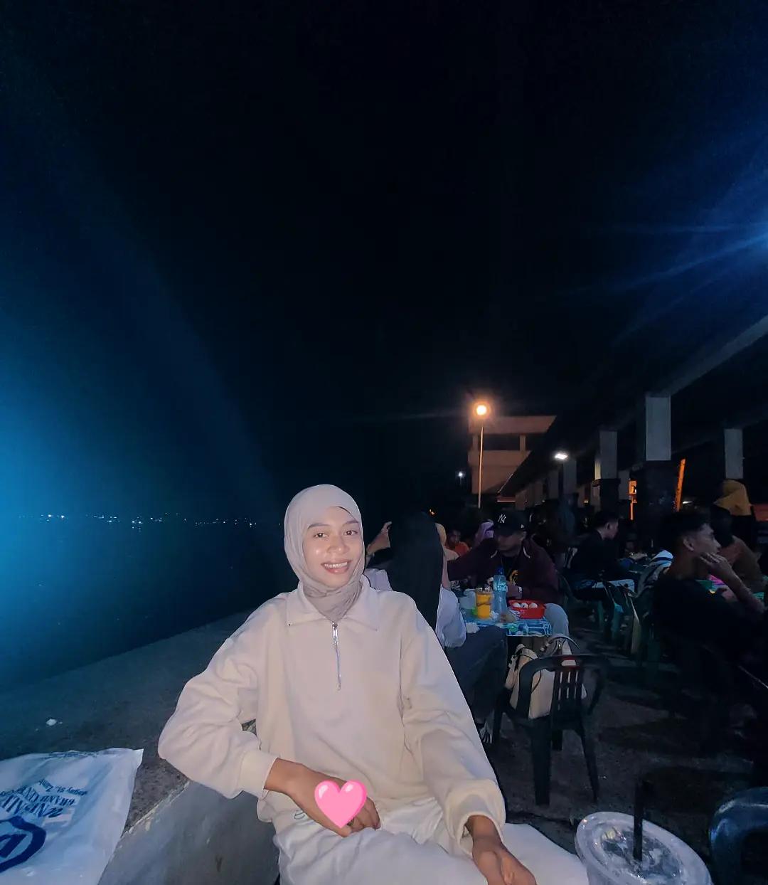 @eighteen๐