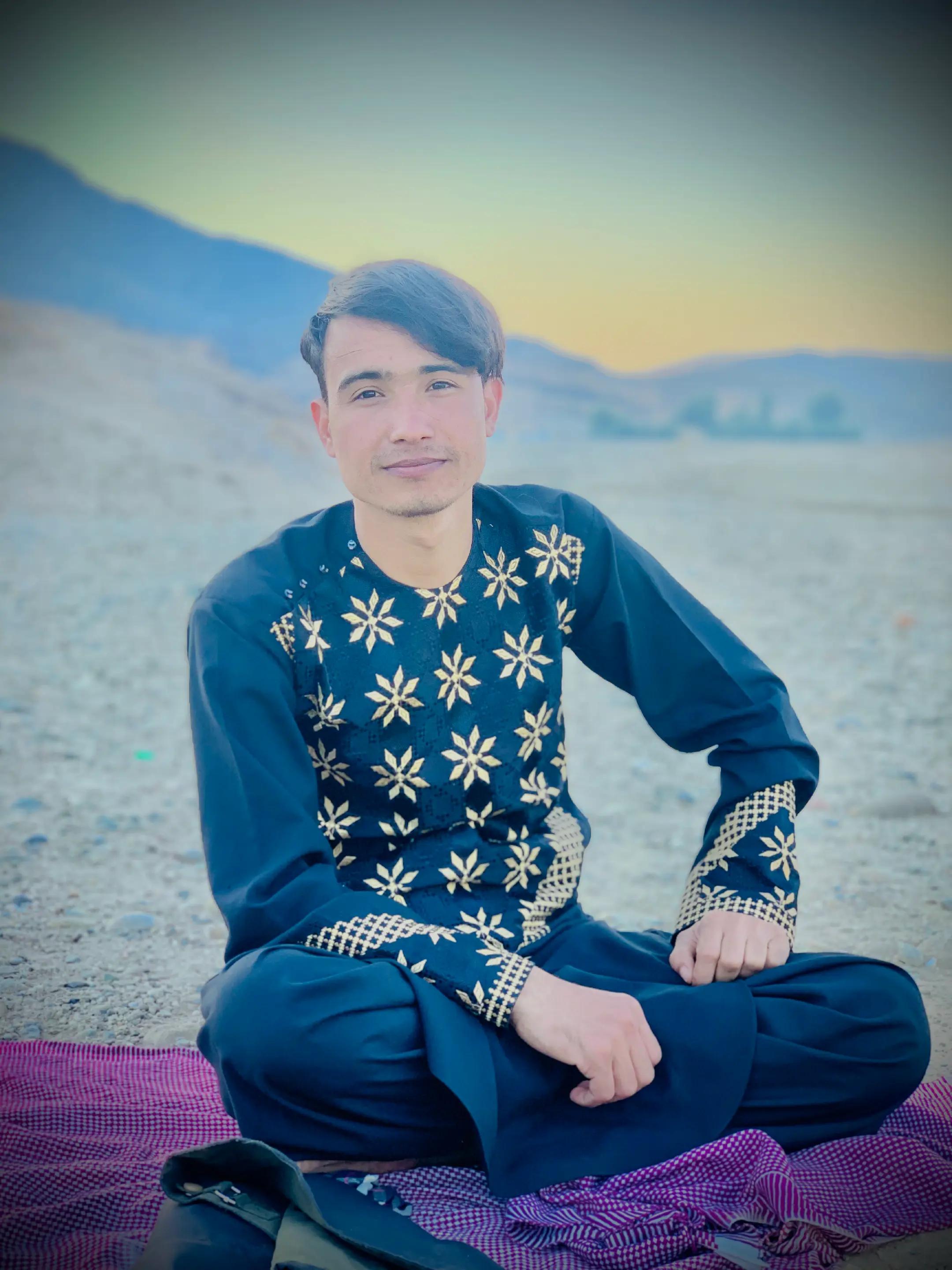 @Qazigulsafi