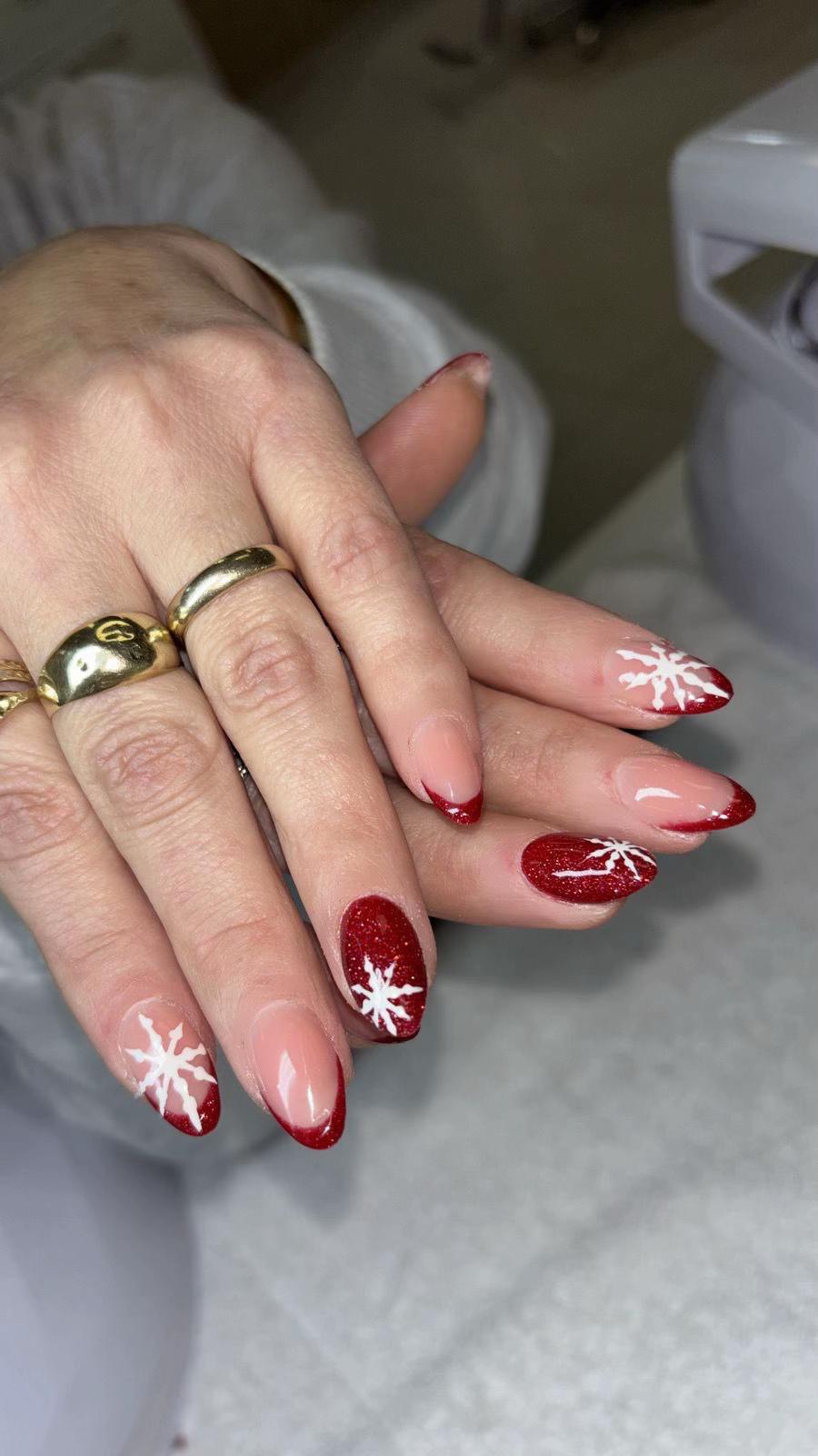 @Nails_by_Gana