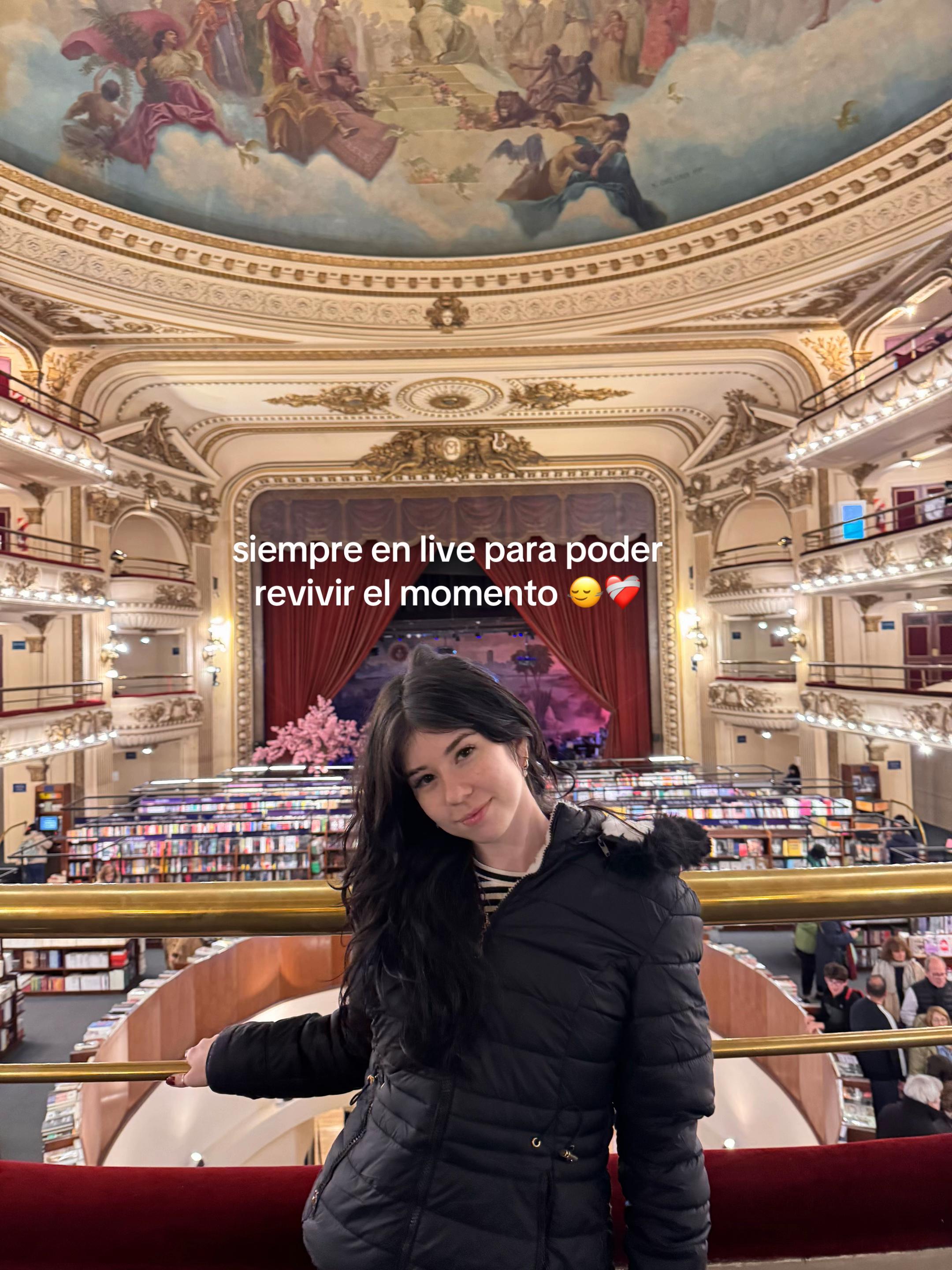 @Ailin💋