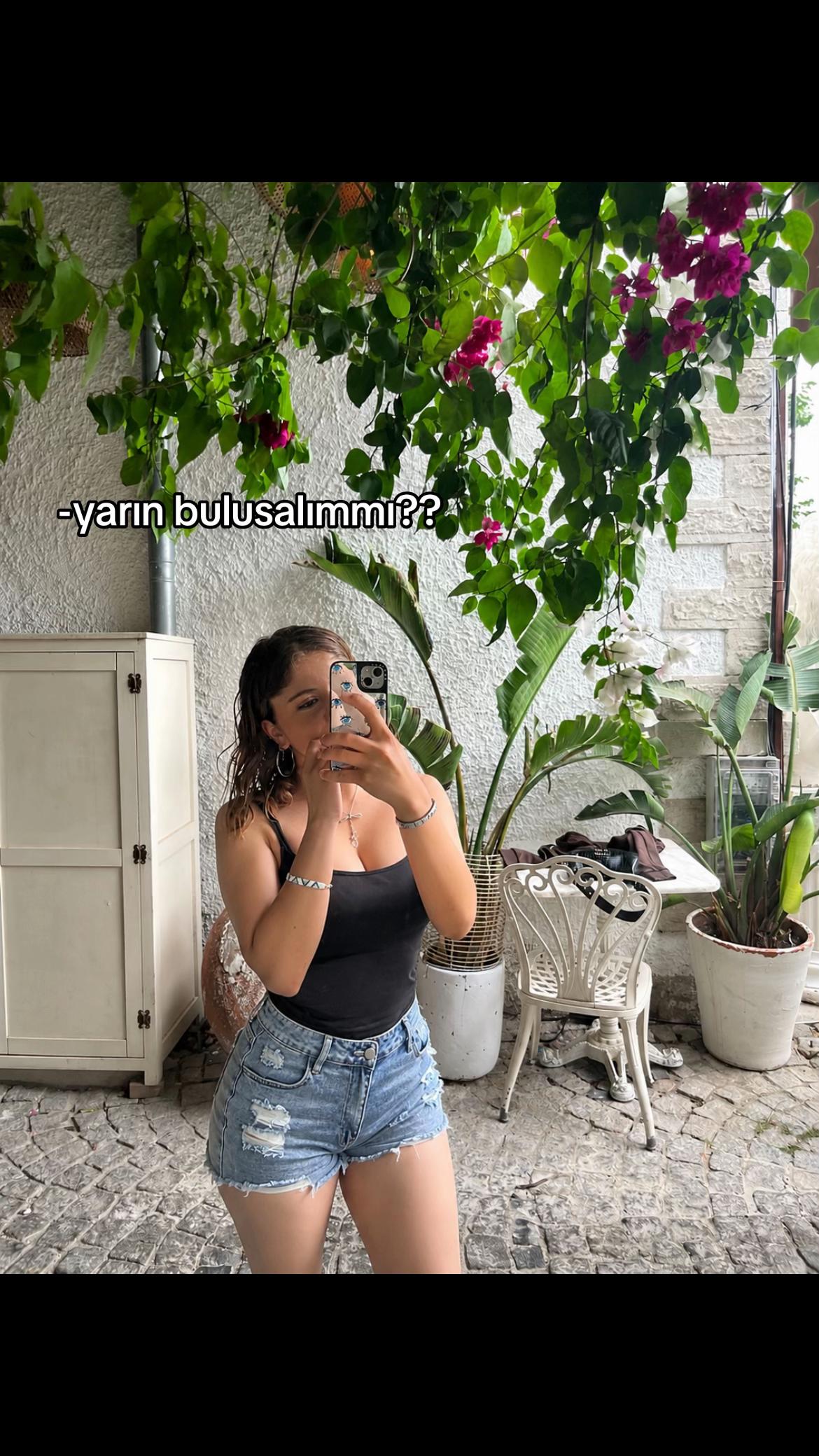 @sadisela