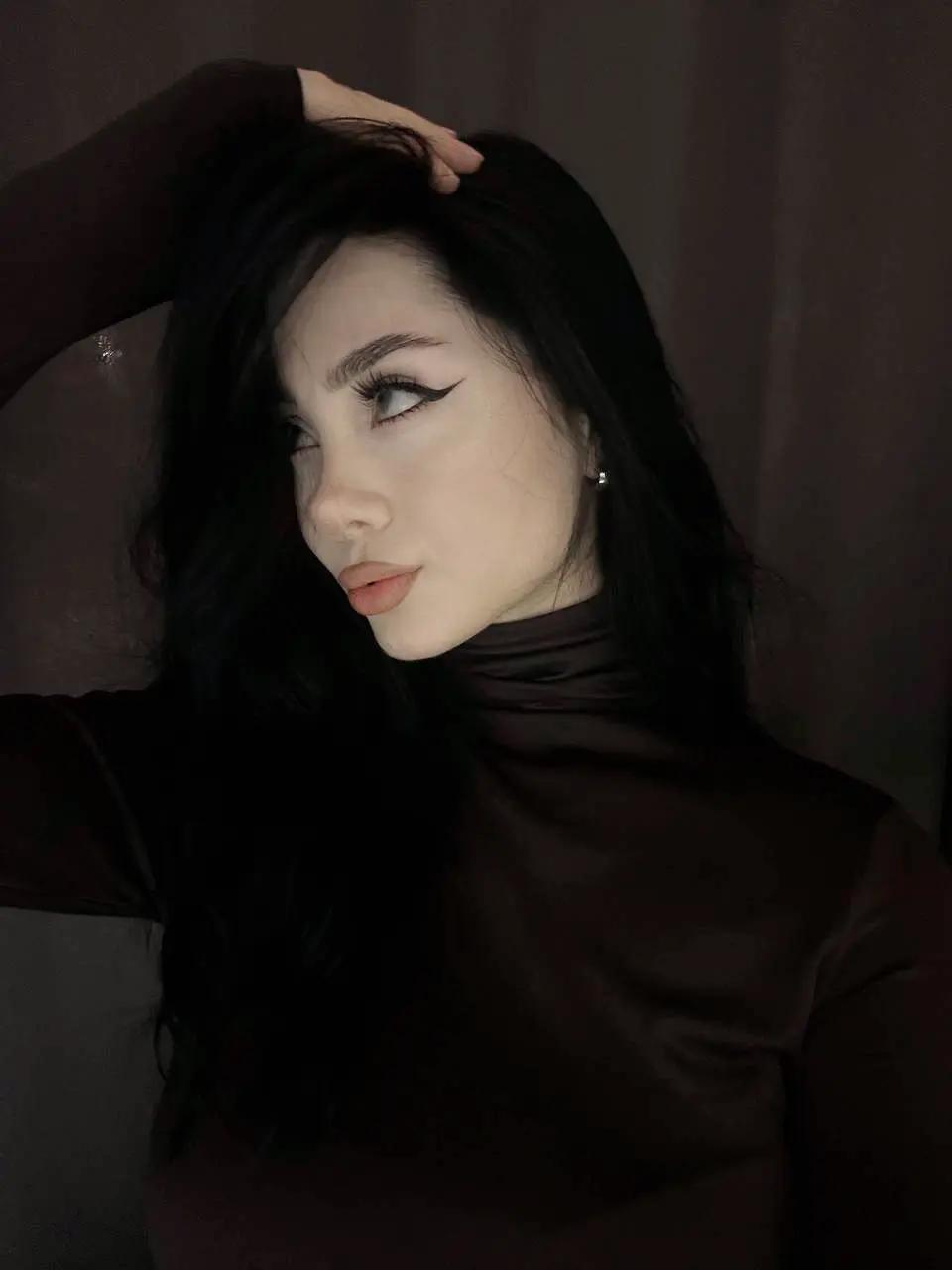 @𝐿𝑒𝓇𝒸𝒽𝒾𝓀🐾🕸️