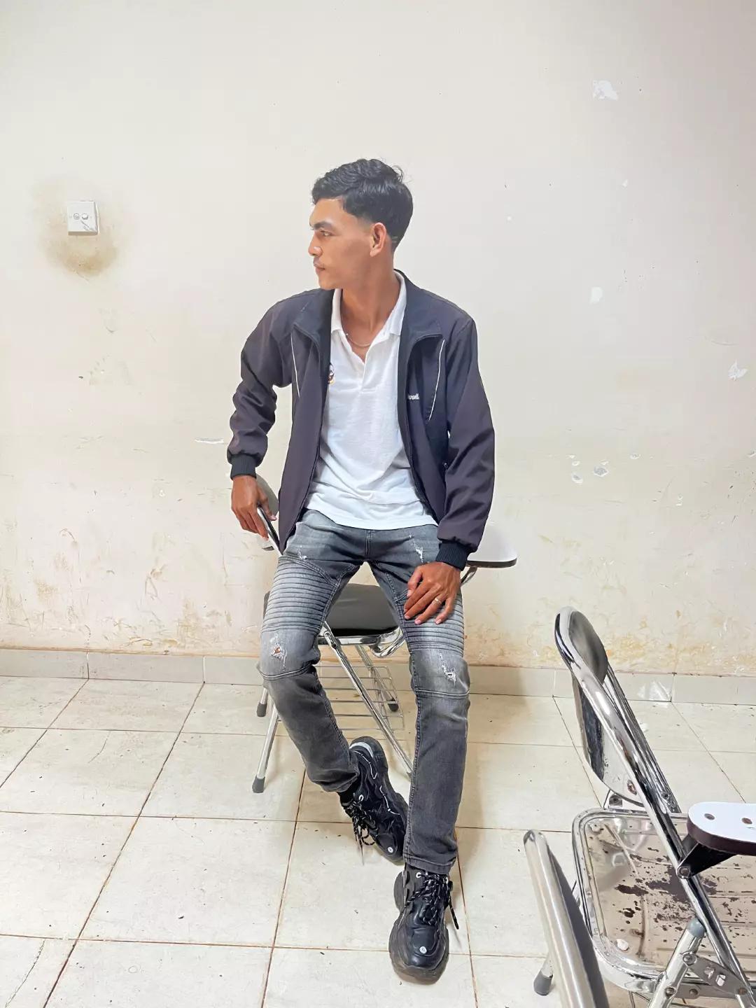 @adhonleobisa4