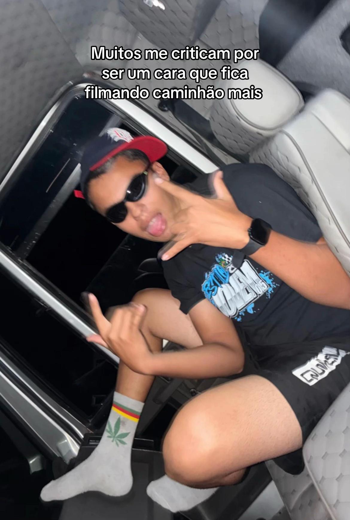 @✪ ESTILO_JOVEM_015 ✪