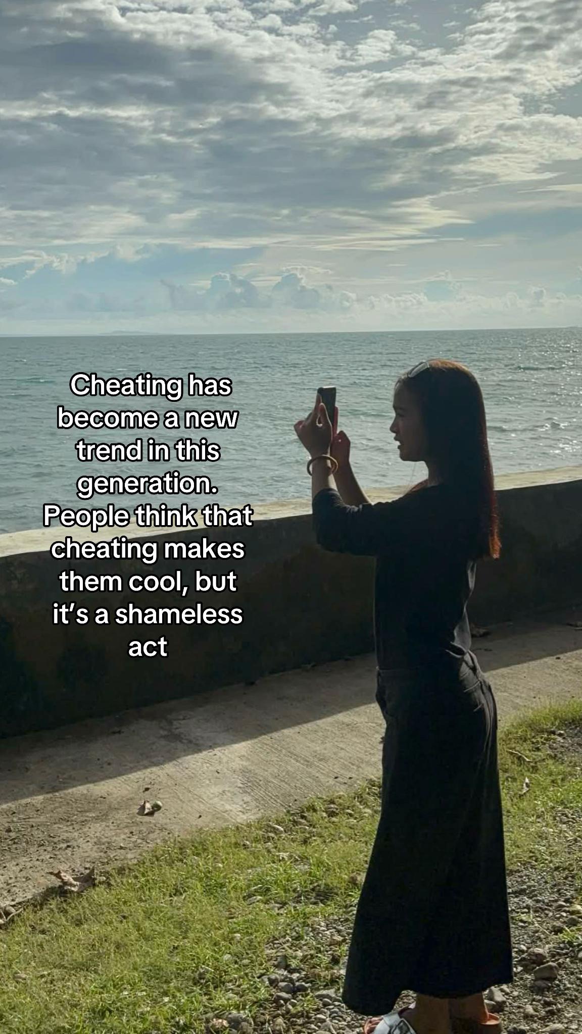 @️Lia