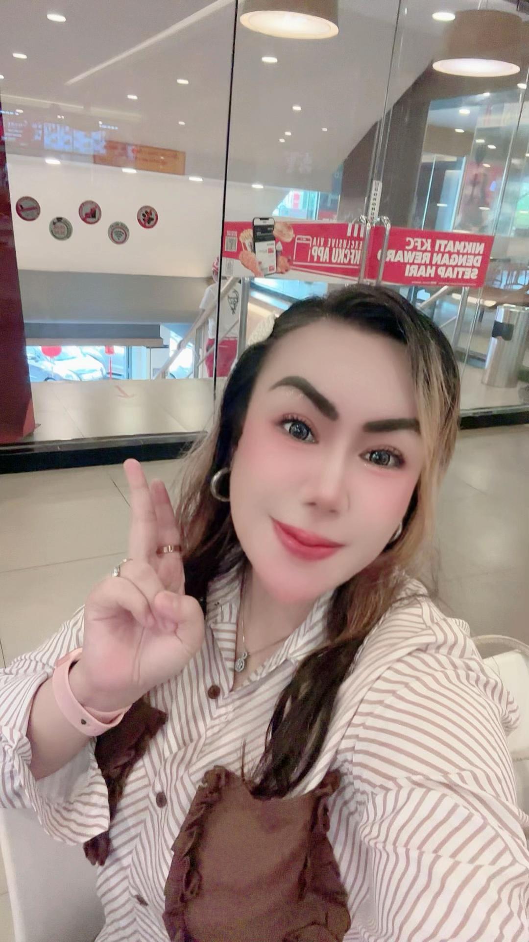@Ayu Lestari Sari