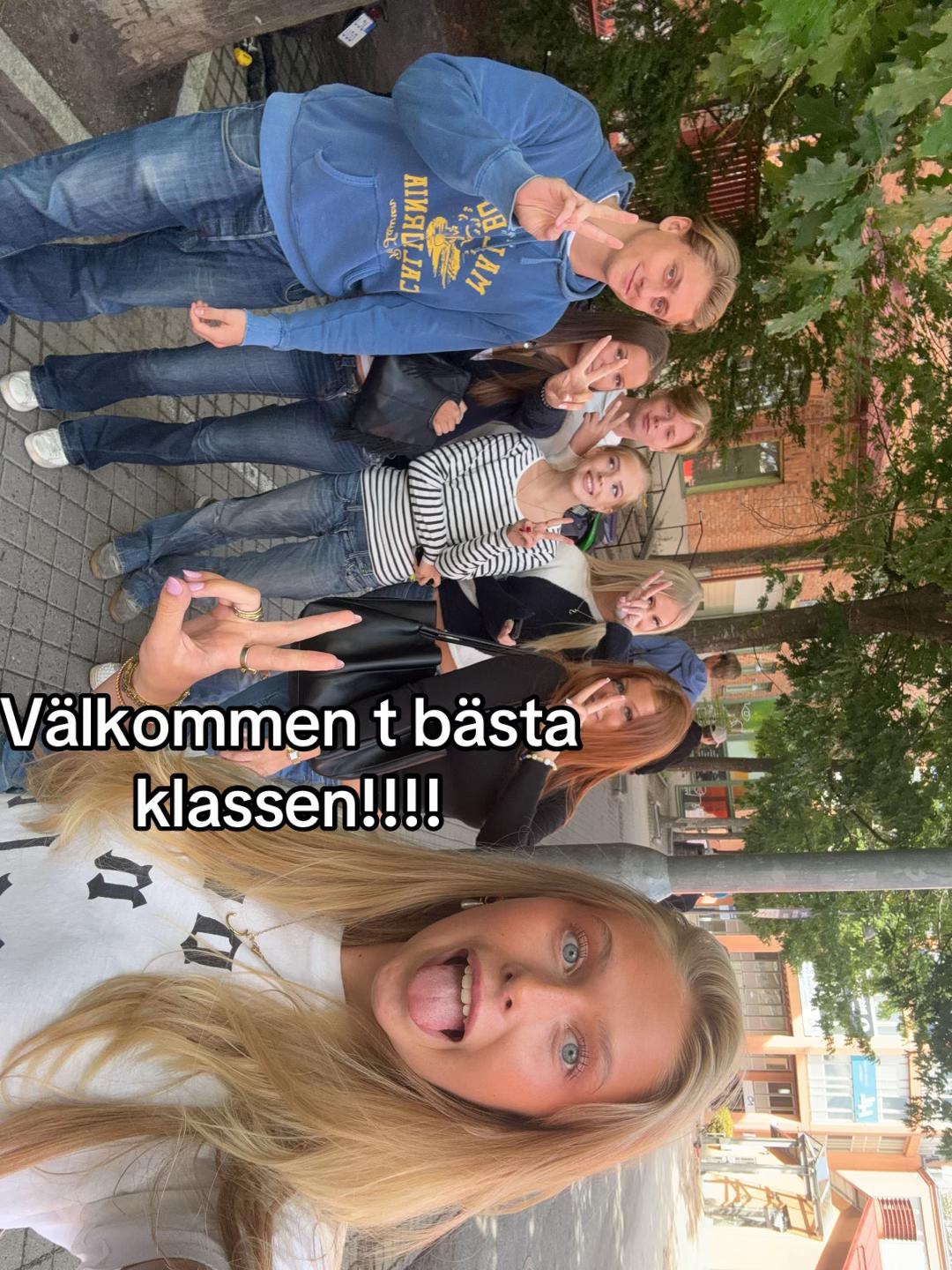 @Ek26