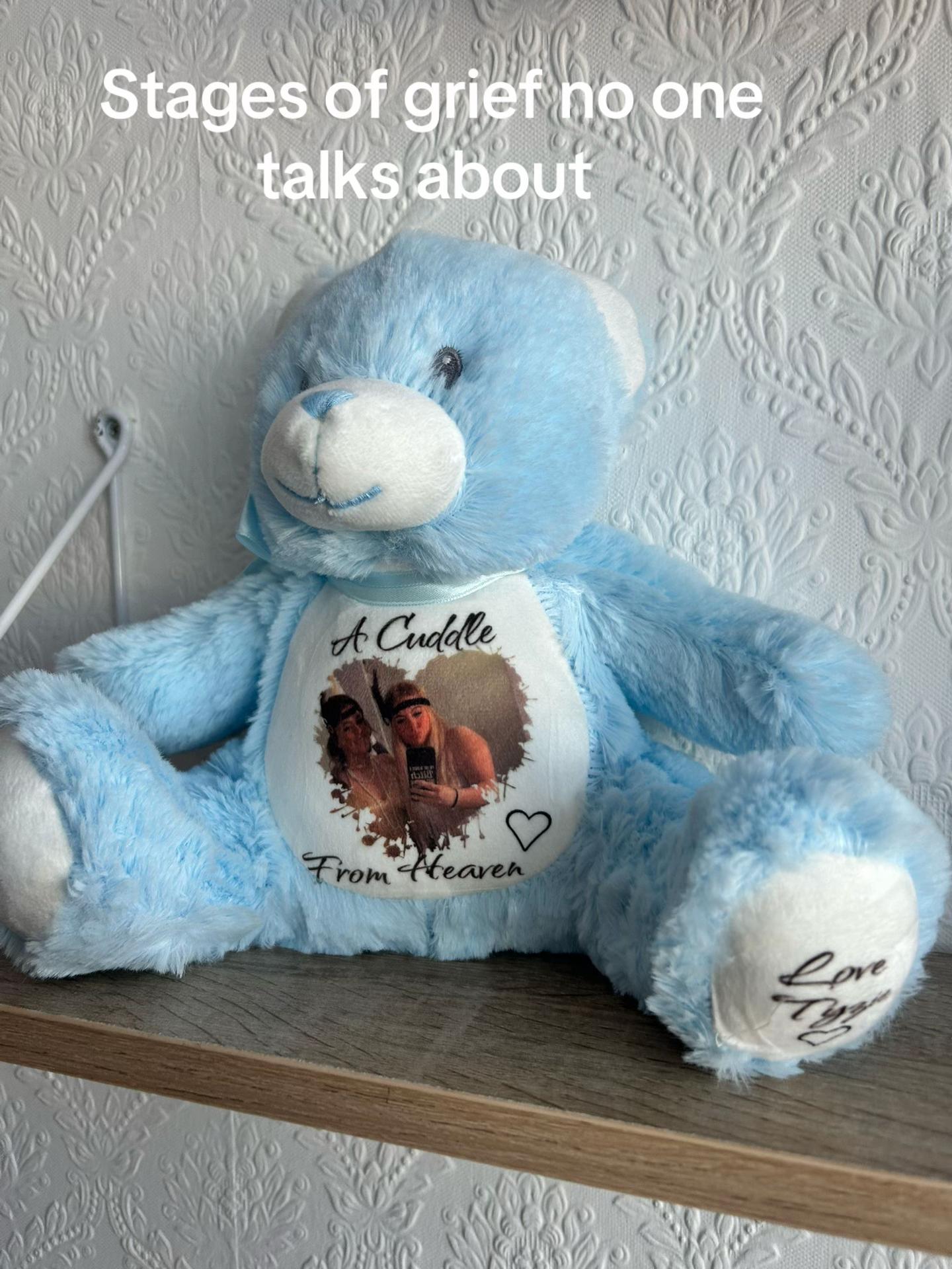 @M S Design Gifts Ltd