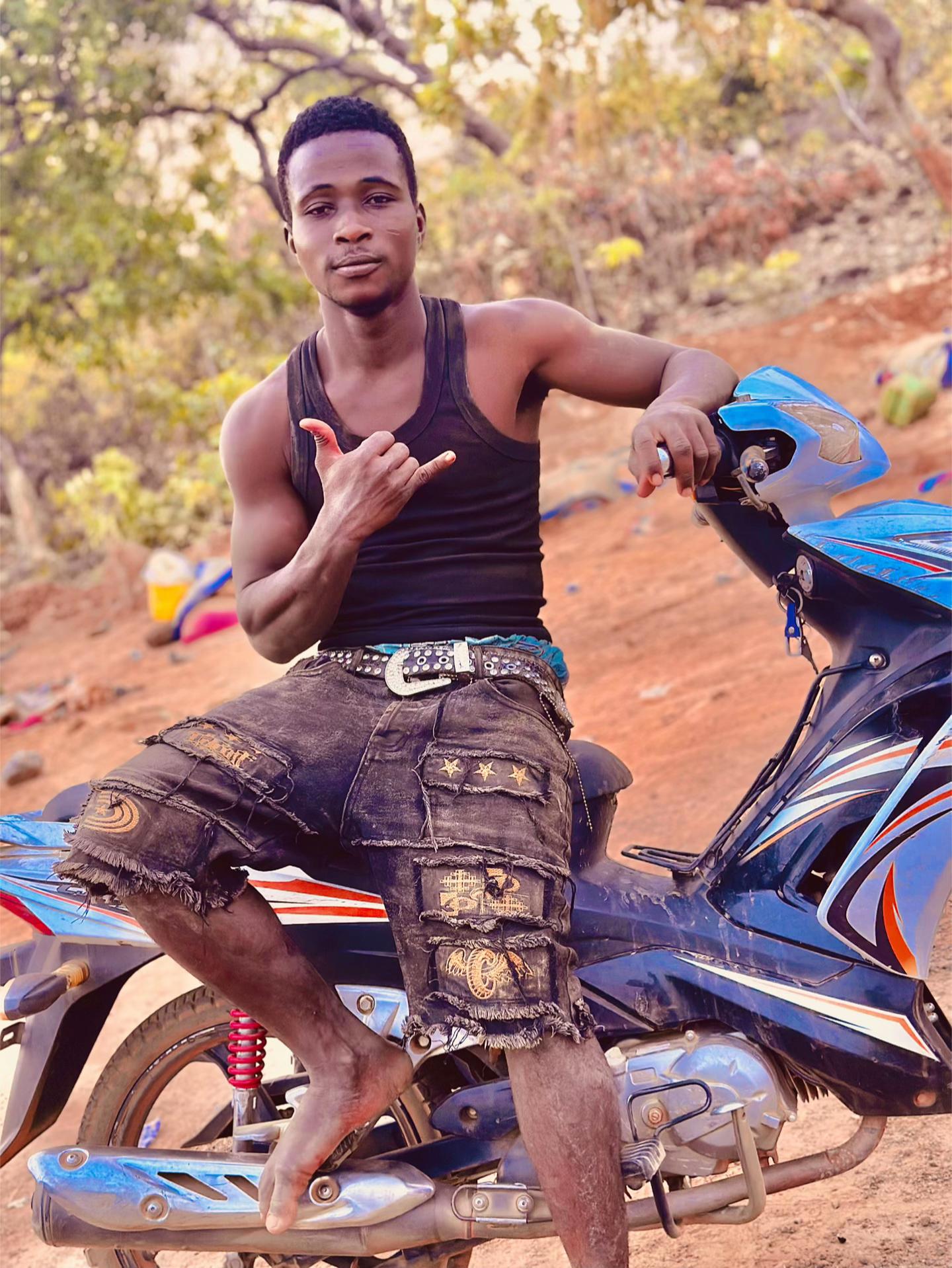 @KING 🥷DÉPUTE 🥷officiel☠️🇧🇫