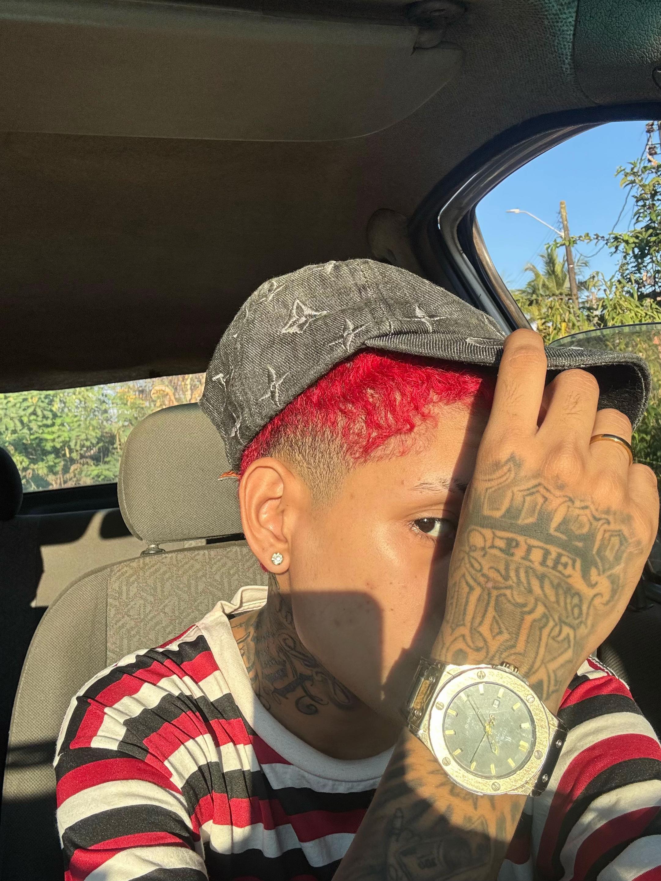 @Lᥱ᥎ᥡz rᥲbᥱᥣ᥆