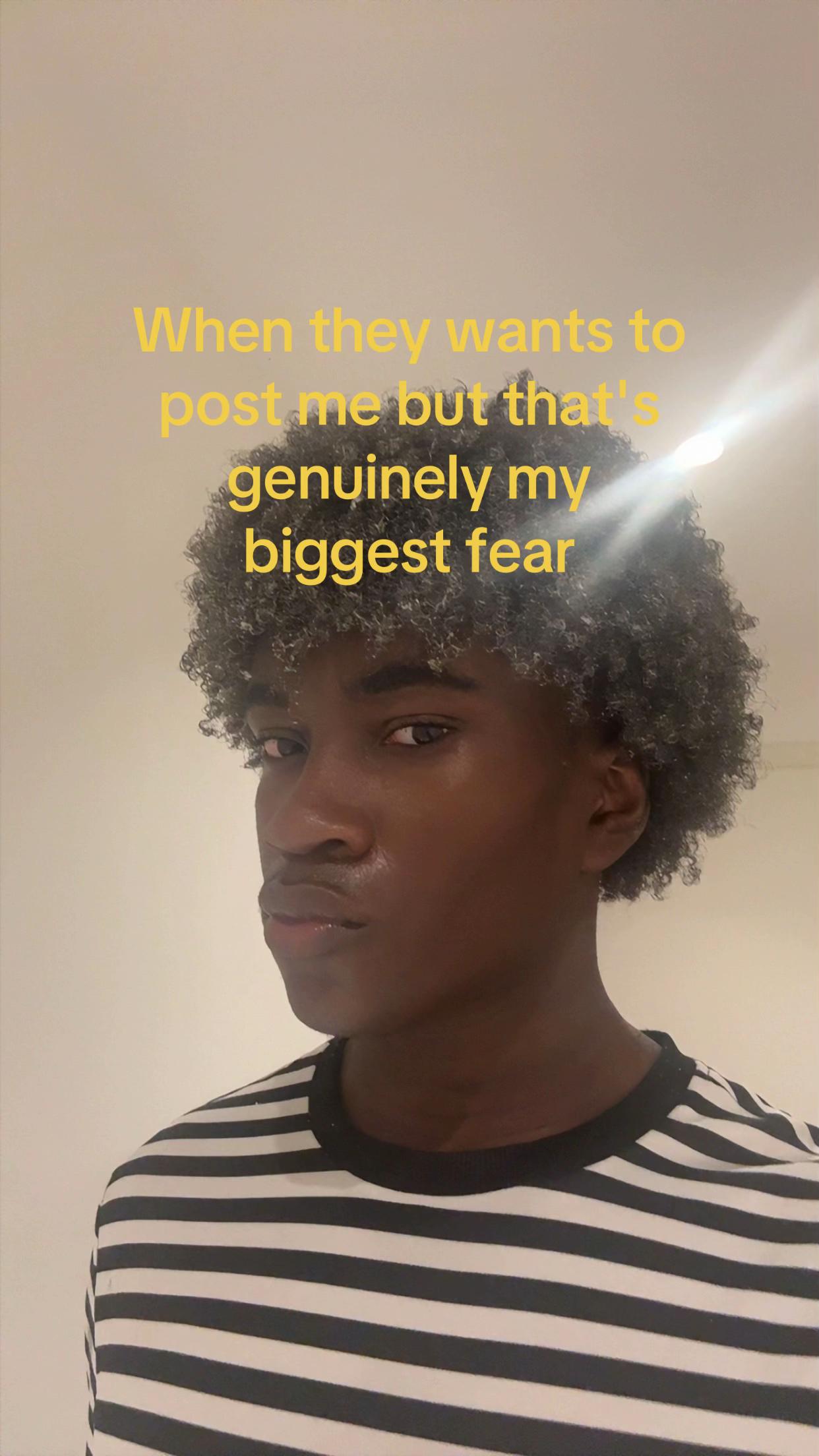 @⃟