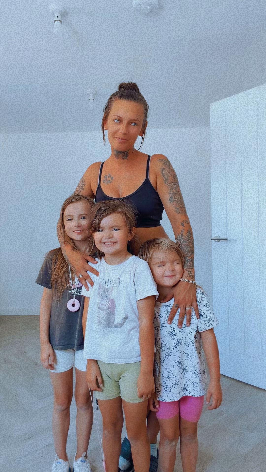 @tattooedmom1995
