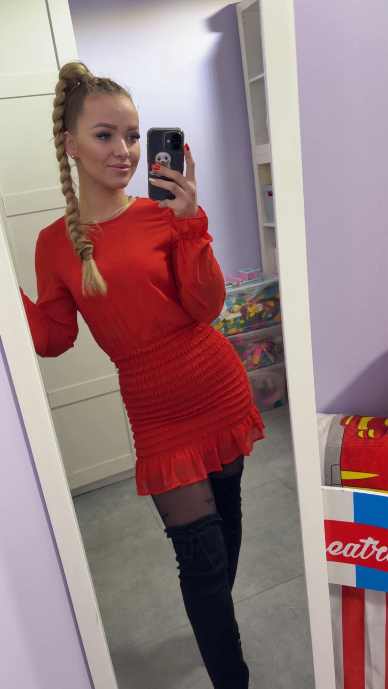 @Karolinka