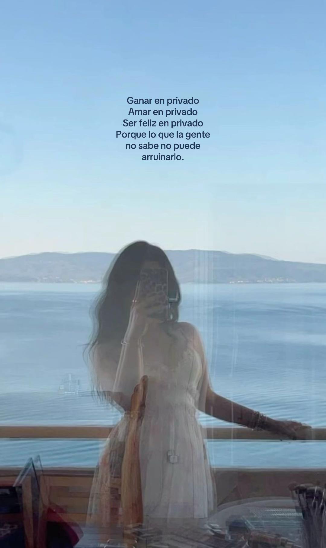 @♱