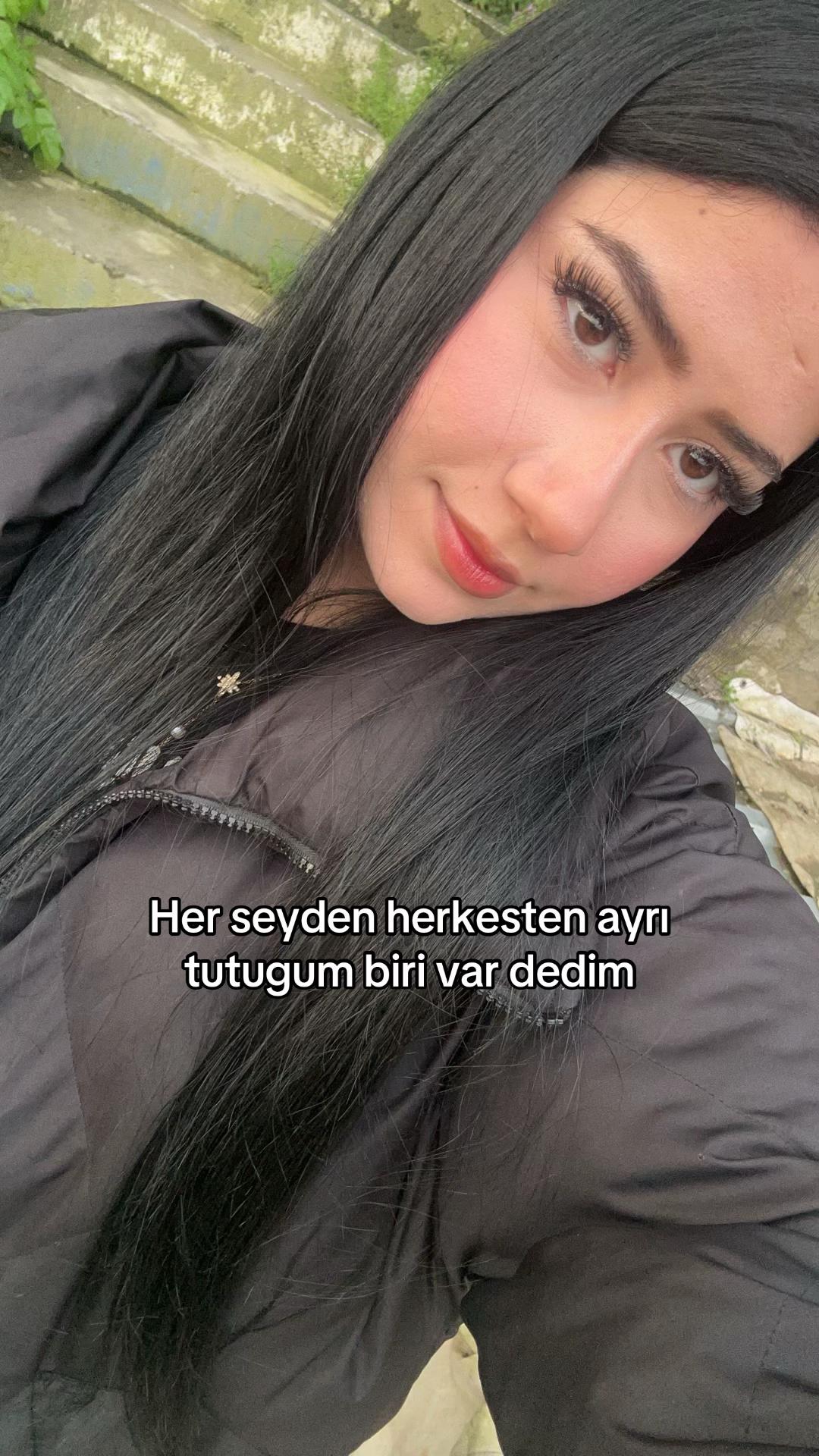 @Mellosssunuzz