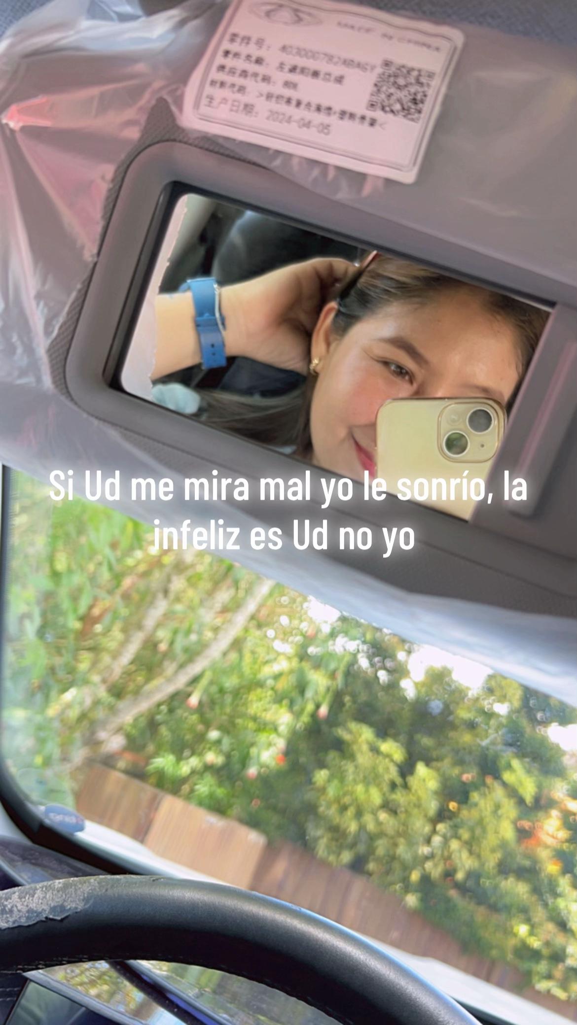 @alecolomae