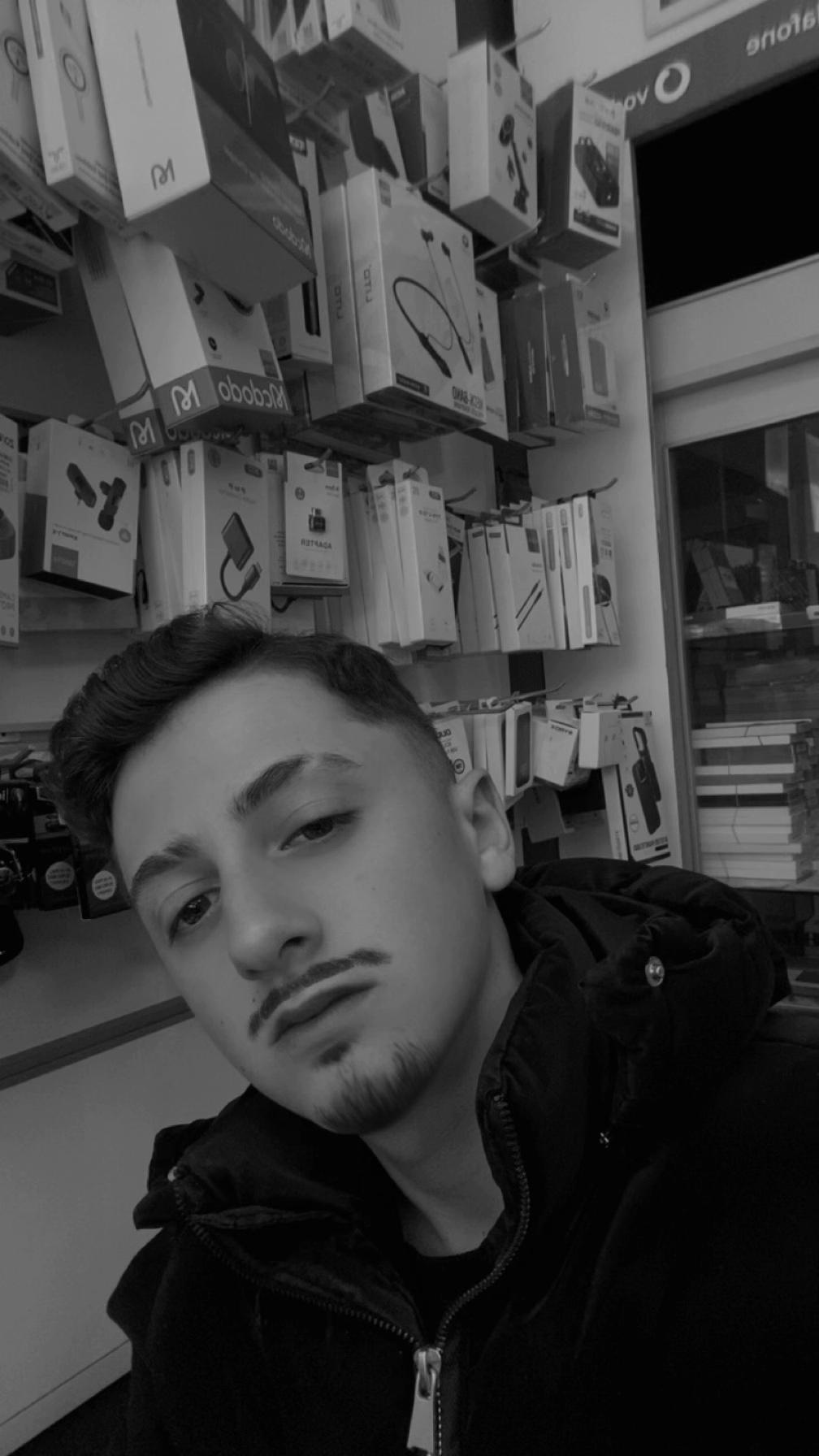 @YASİN ÖZELLER 