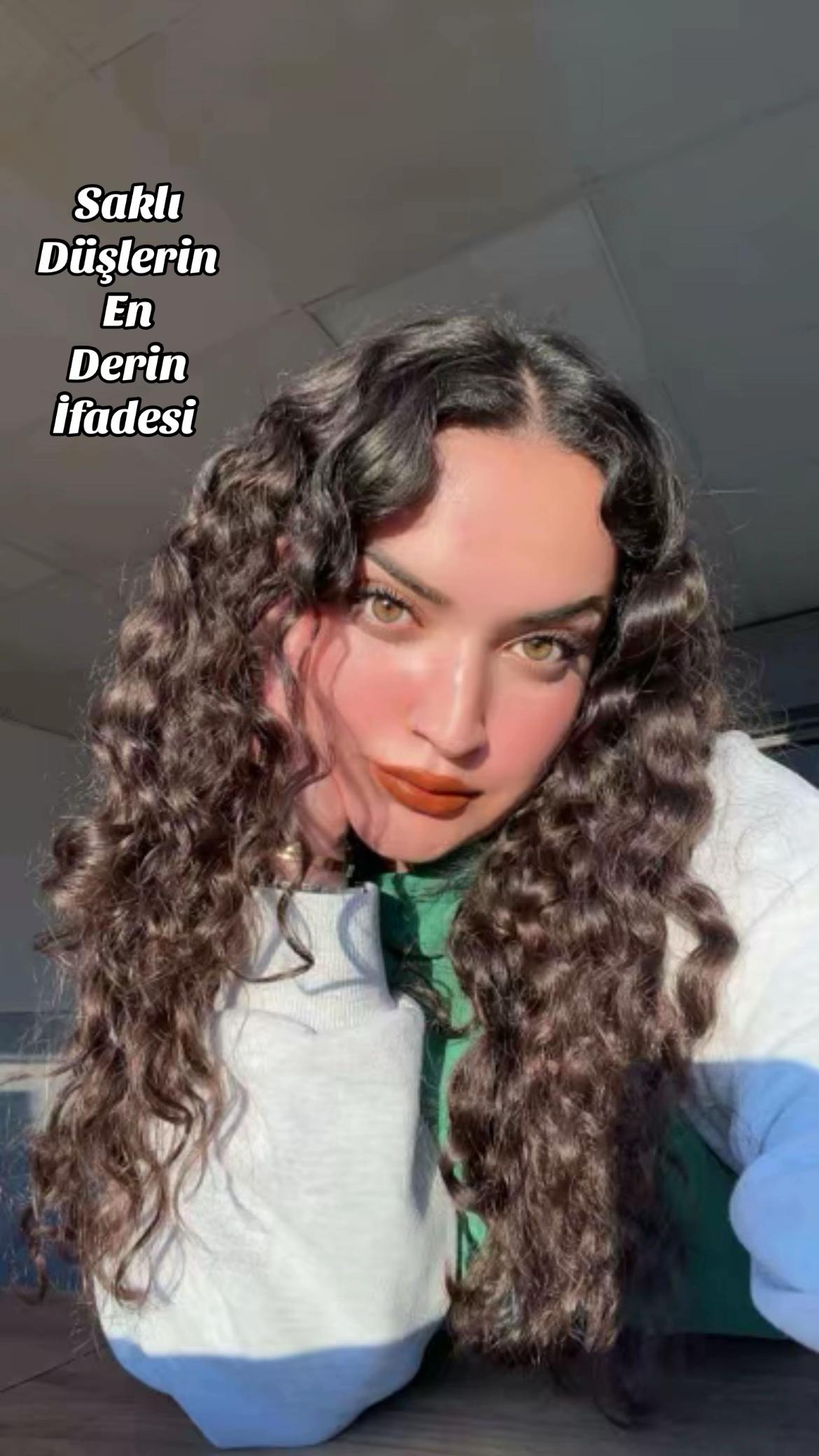 @senem_sngr