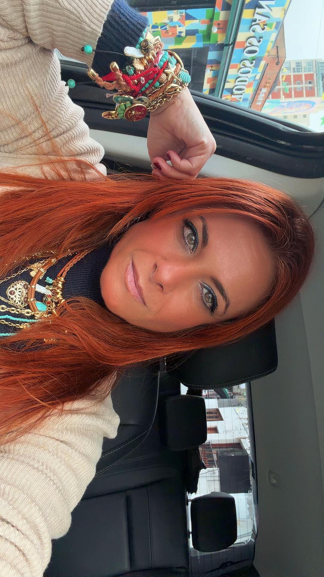 @Andréa Mokdeci