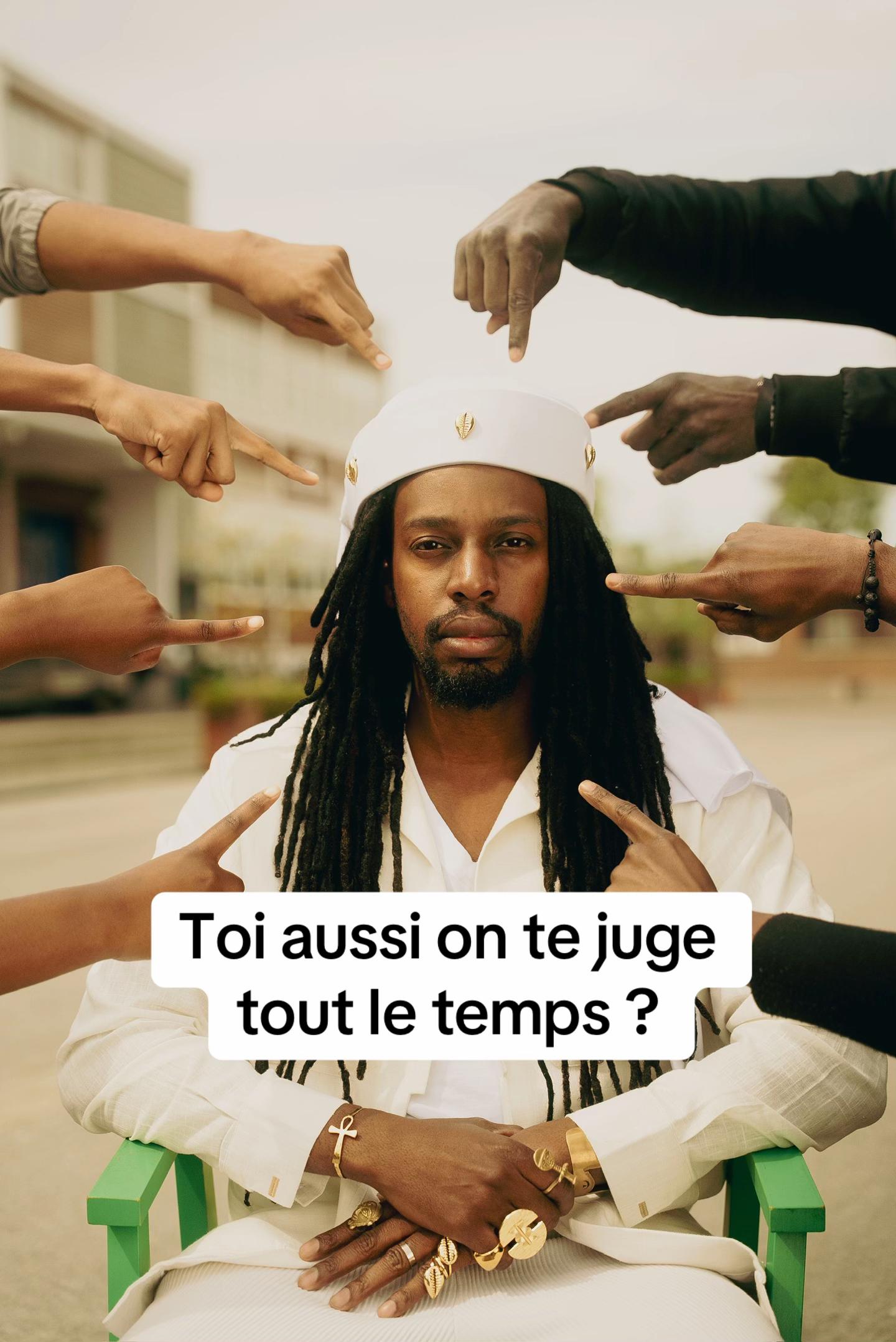 @Carlson / Le Shaman